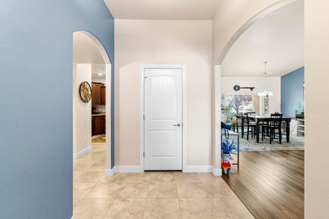 Tiny photo for 1499 W 725 S, Hurricane, UT 84737 (MLS # 26-271654)