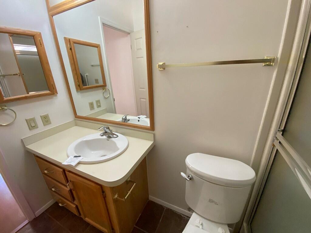 LAVA BLUFF MOBILE HOME PARK - Residential