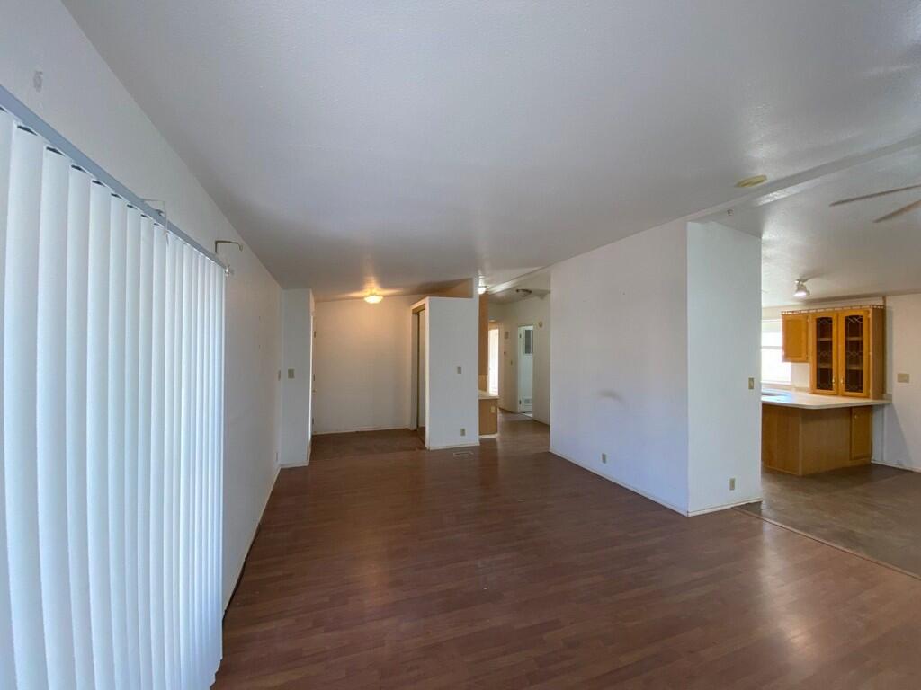 LAVA BLUFF MOBILE HOME PARK - Residential