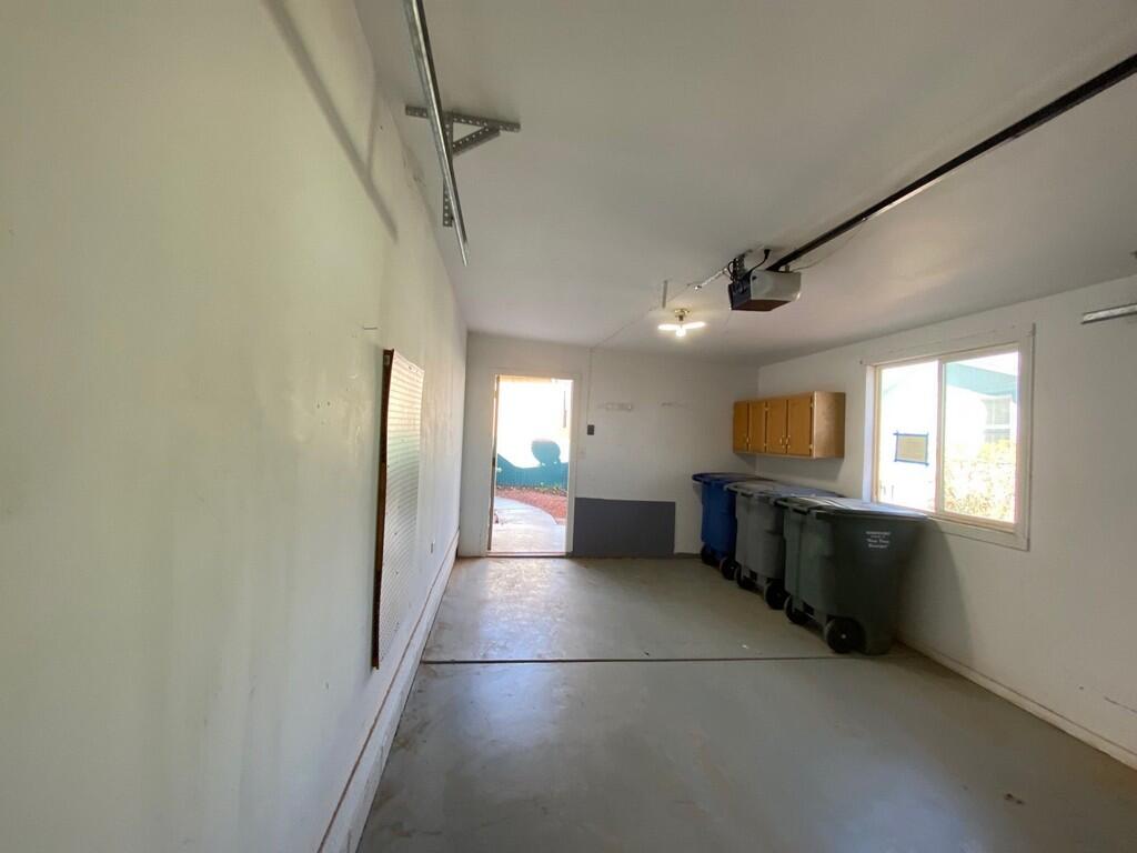 LAVA BLUFF MOBILE HOME PARK - Residential