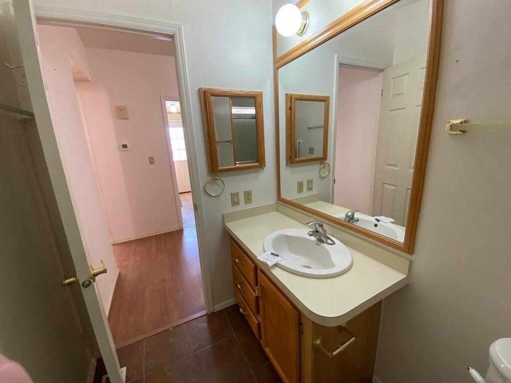 LAVA BLUFF MOBILE HOME PARK - Residential