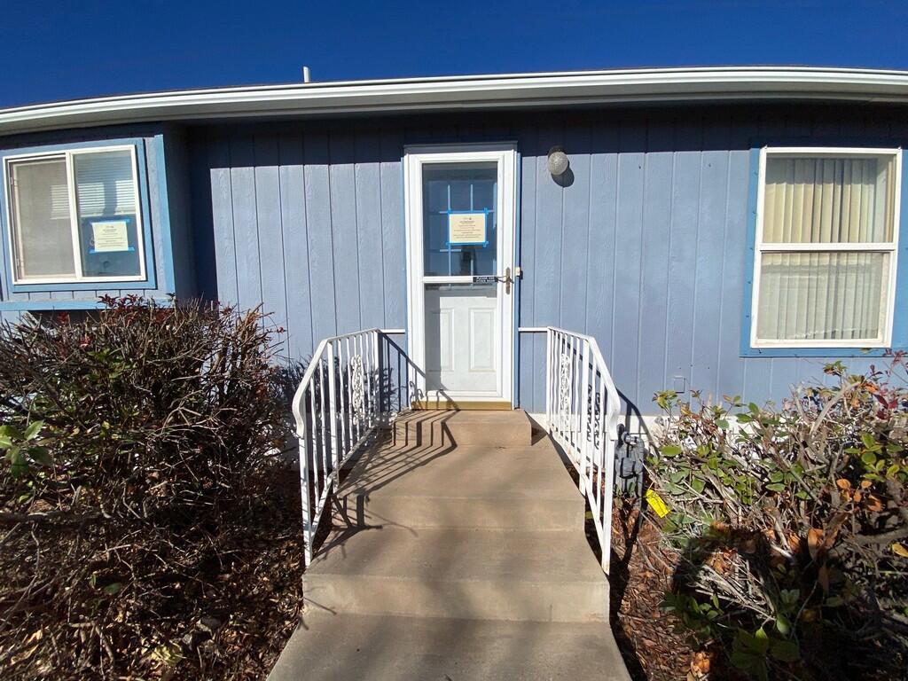 LAVA BLUFF MOBILE HOME PARK - Residential