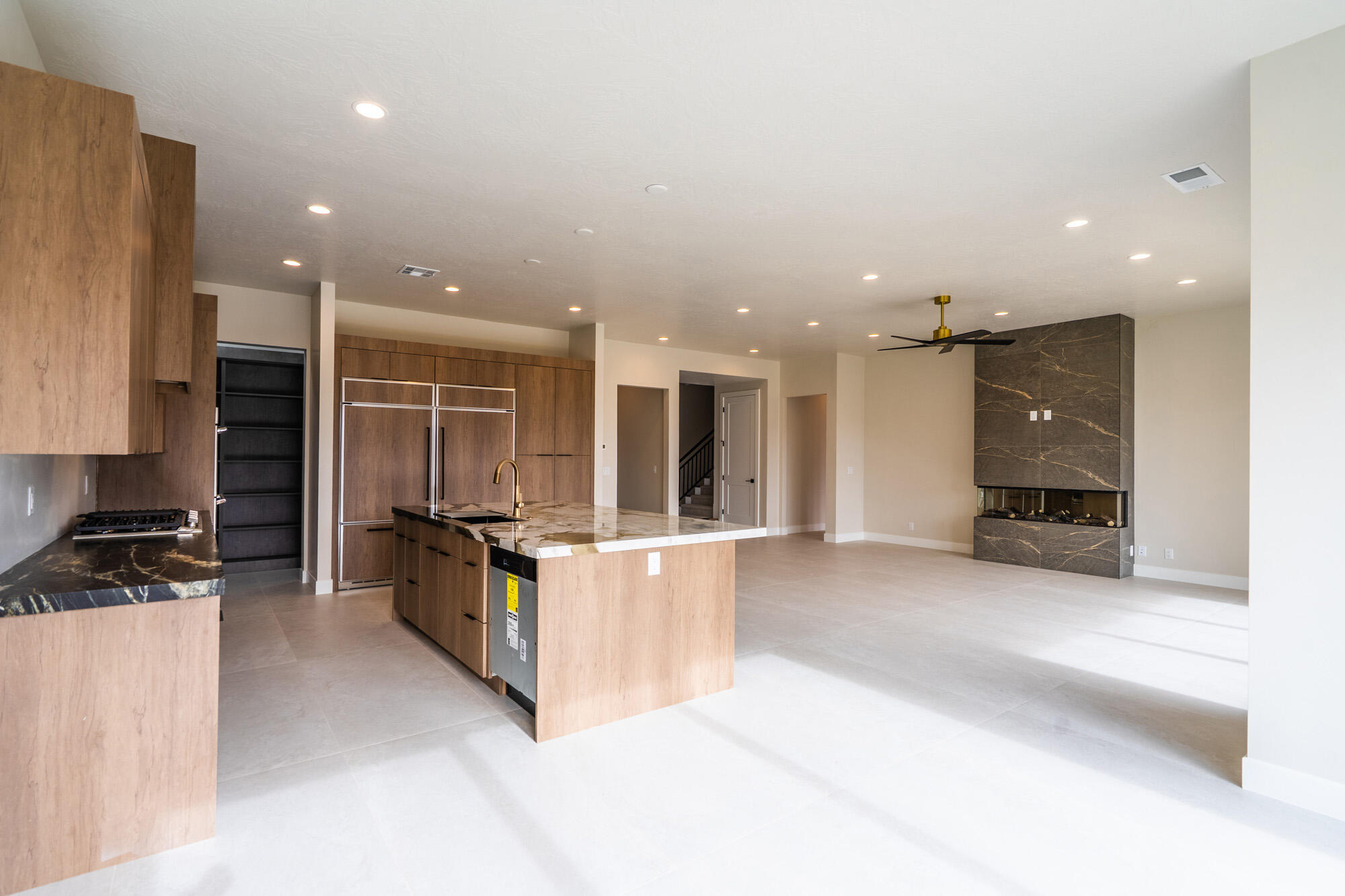 CRIMSON VISTAS - Residential