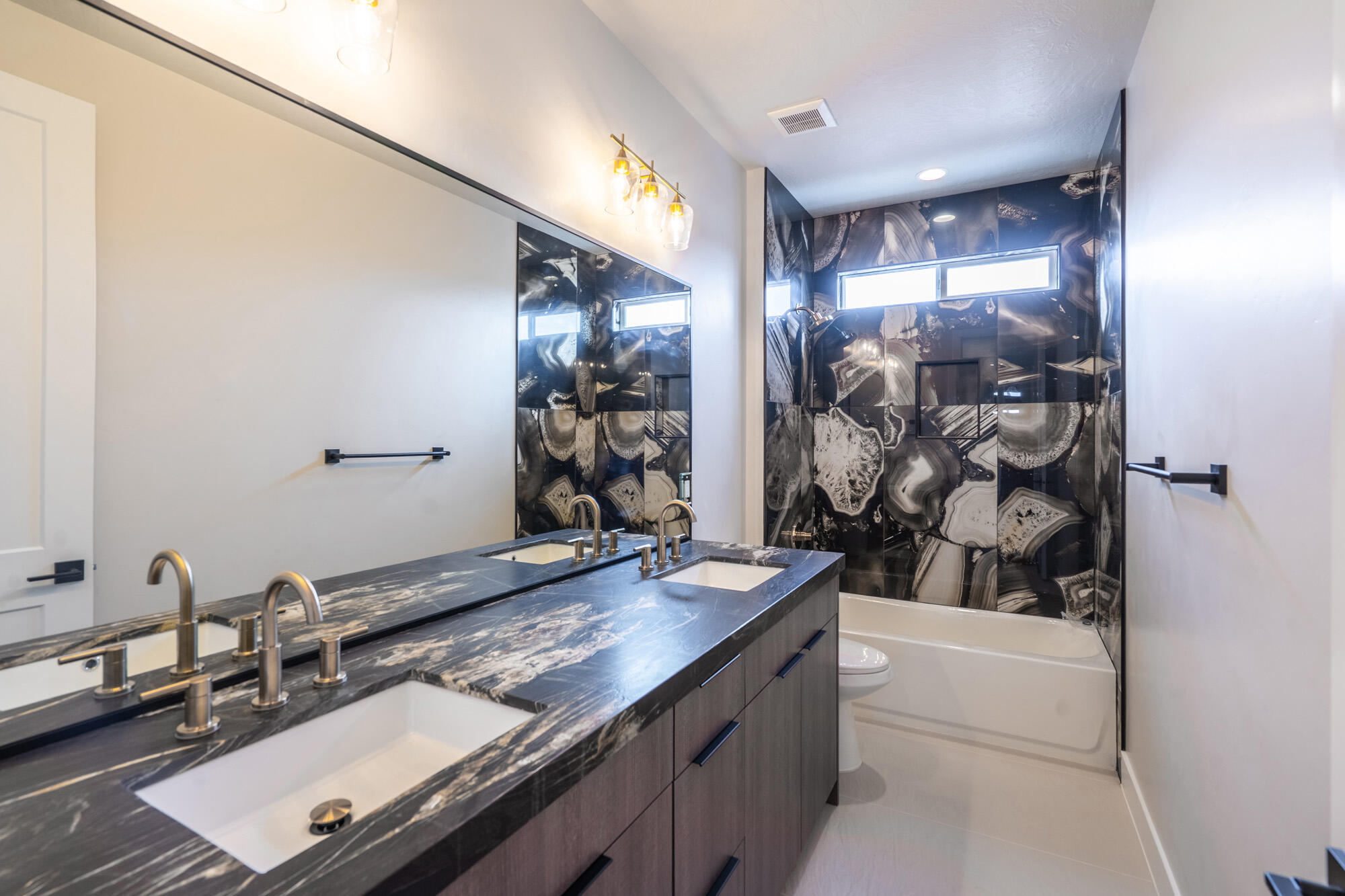 CRIMSON VISTAS - Residential