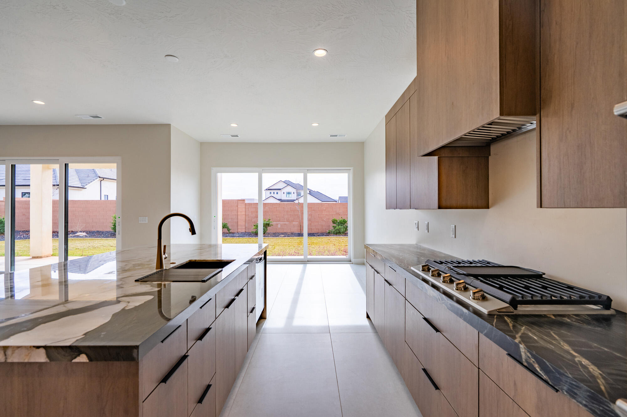 CRIMSON VISTAS - Residential