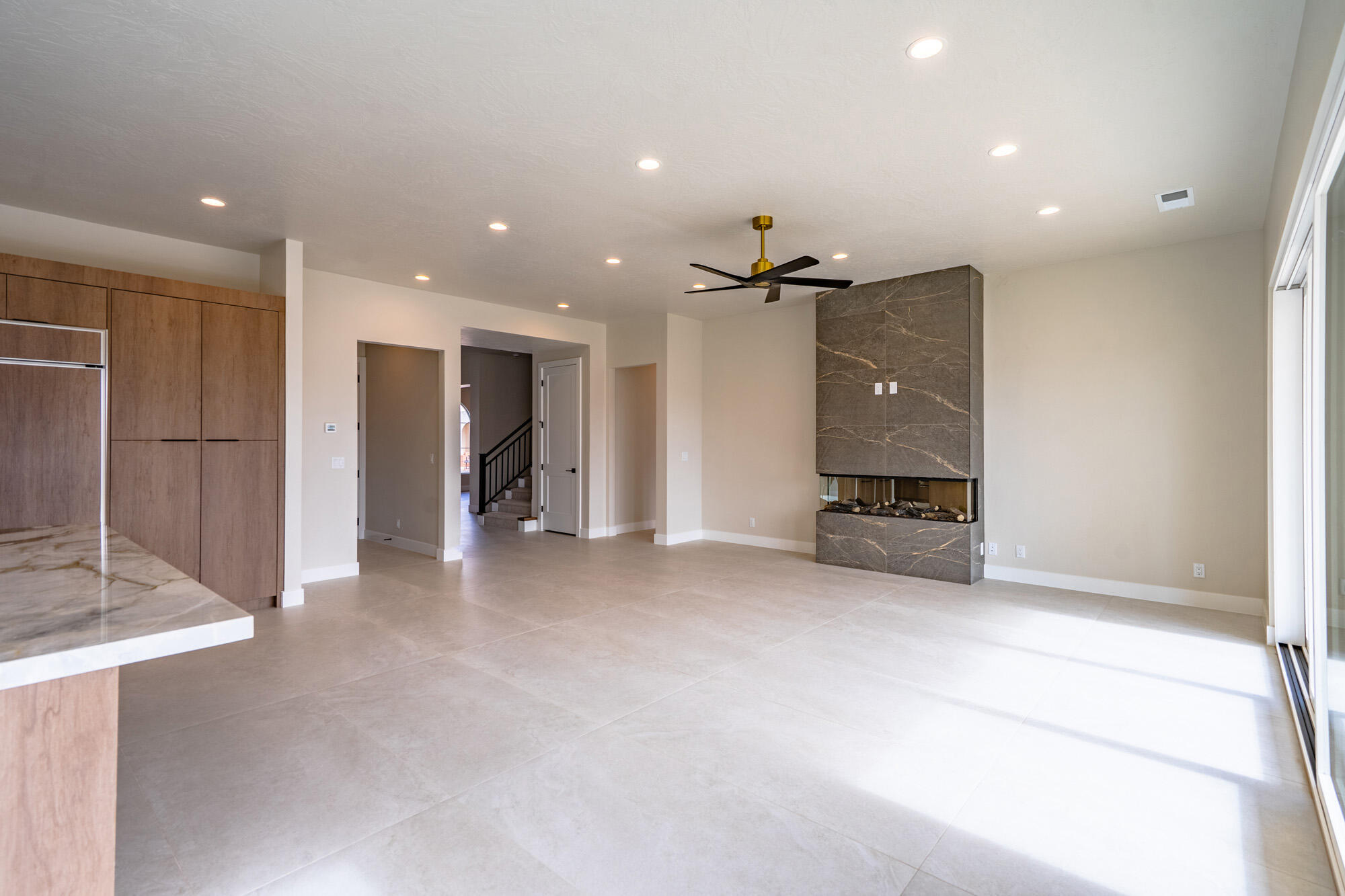 CRIMSON VISTAS - Residential