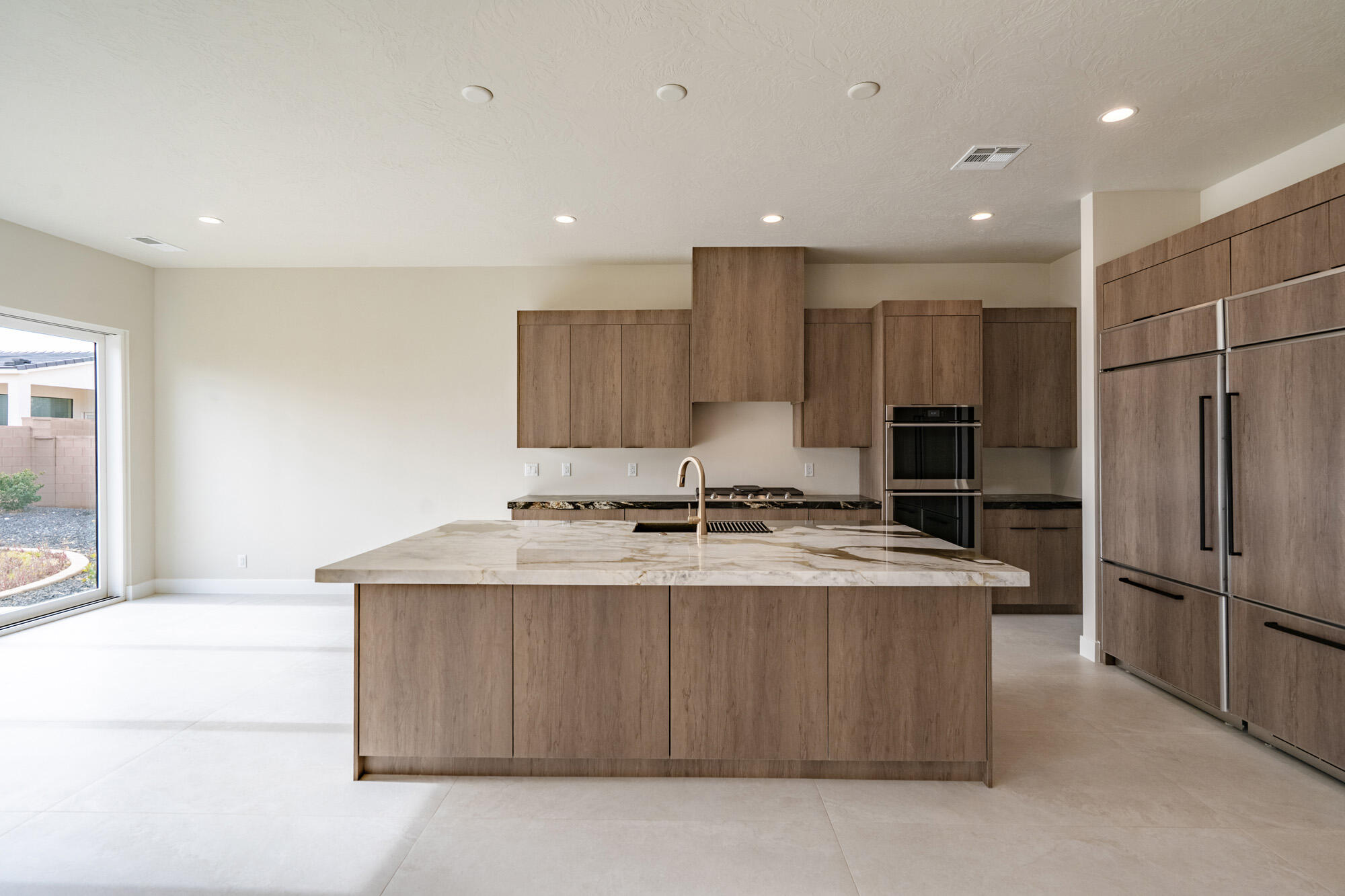 CRIMSON VISTAS - Residential