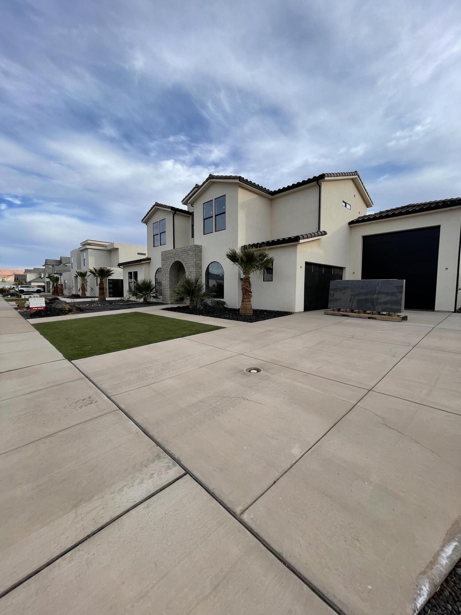 CRIMSON VISTAS - Residential