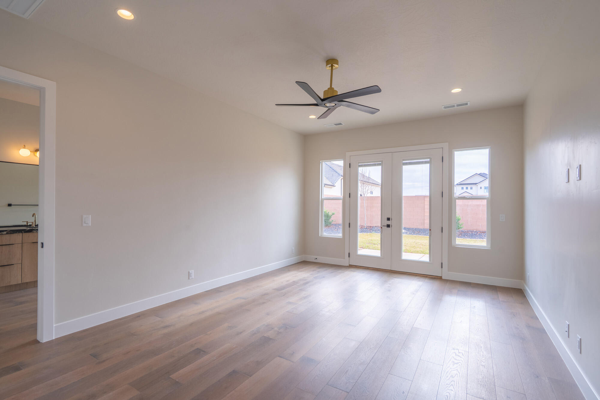 CRIMSON VISTAS - Residential