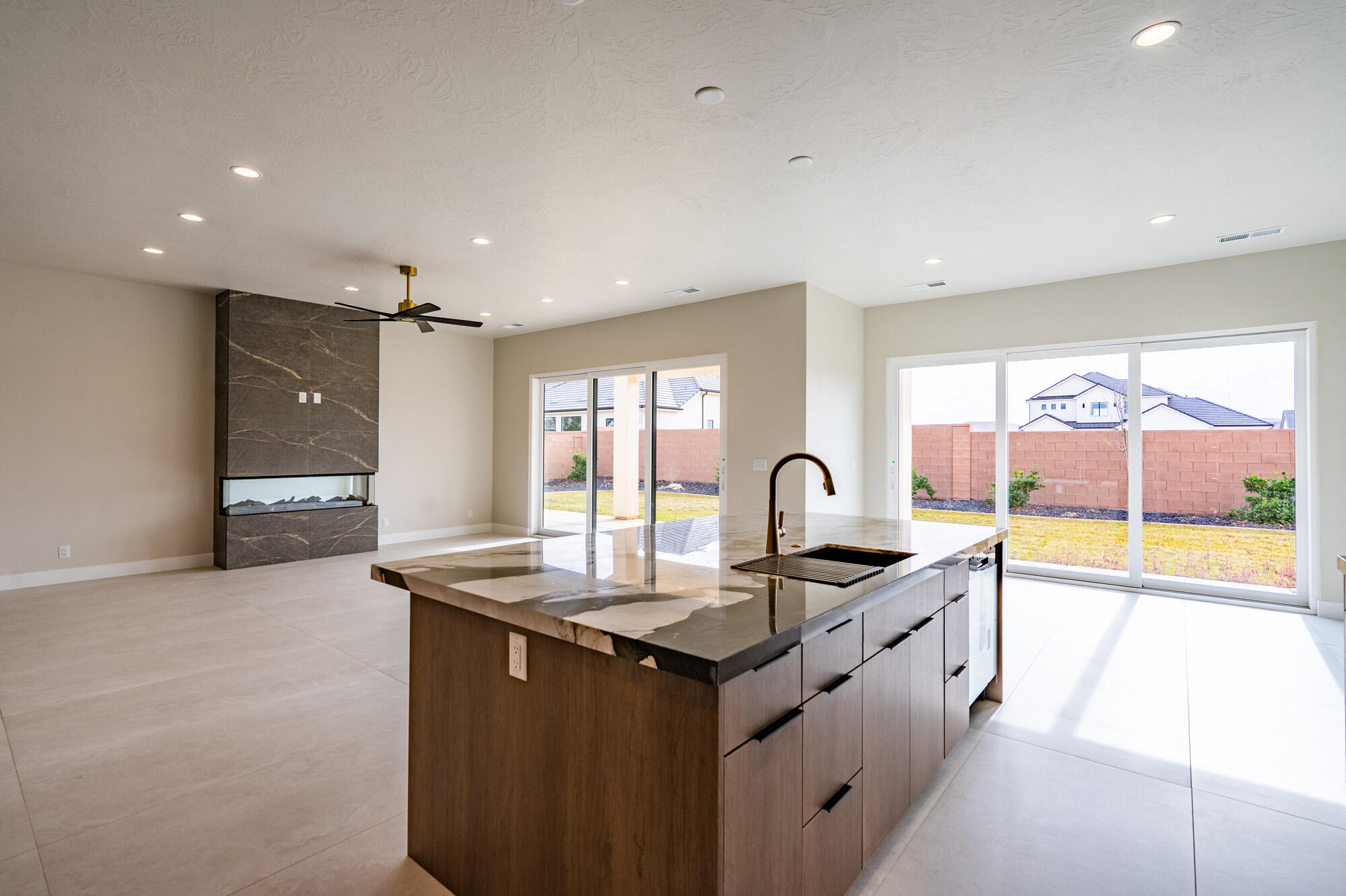 CRIMSON VISTAS - Residential