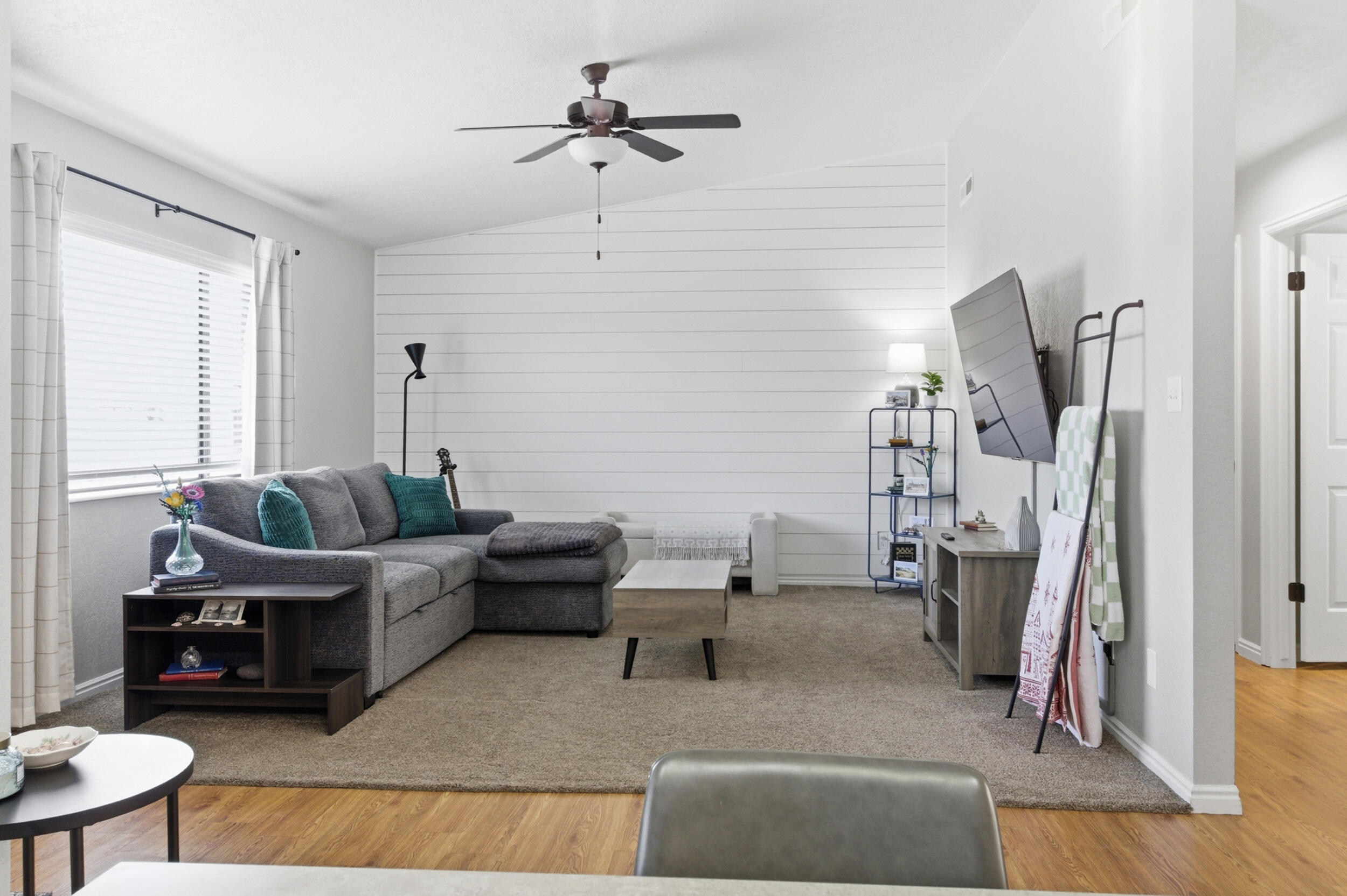 HERITAGE PARK TOWNHOMES - Residential