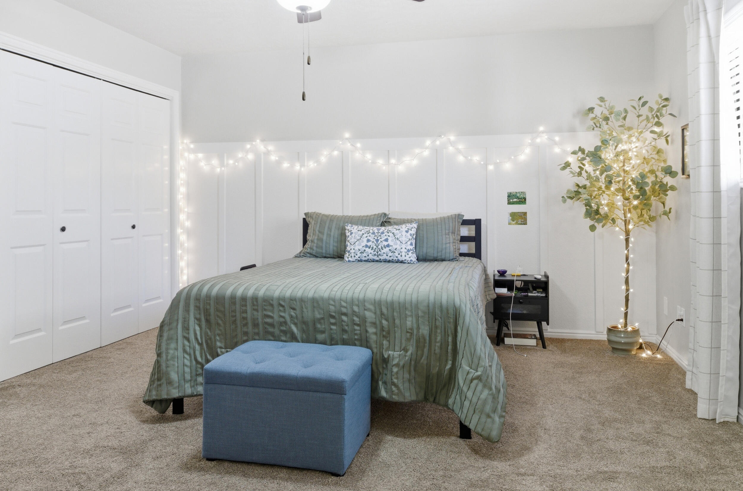 HERITAGE PARK TOWNHOMES - Residential