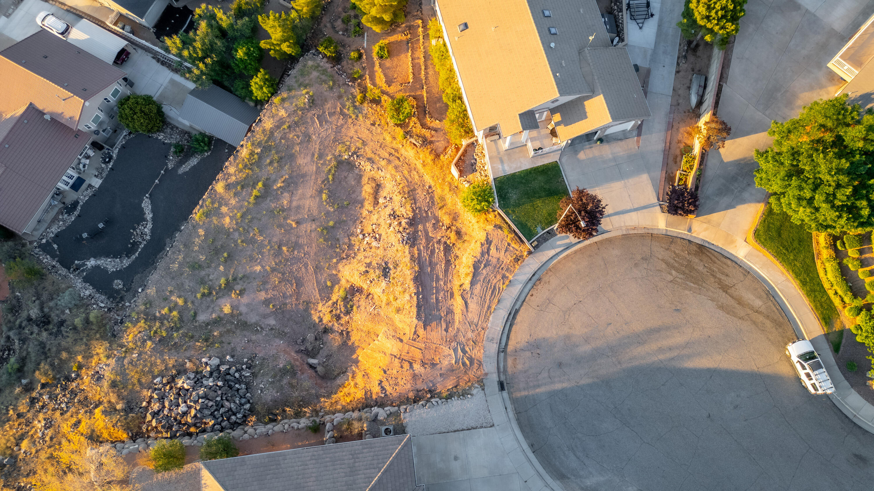 LEGRAND HEIGHTS - Land