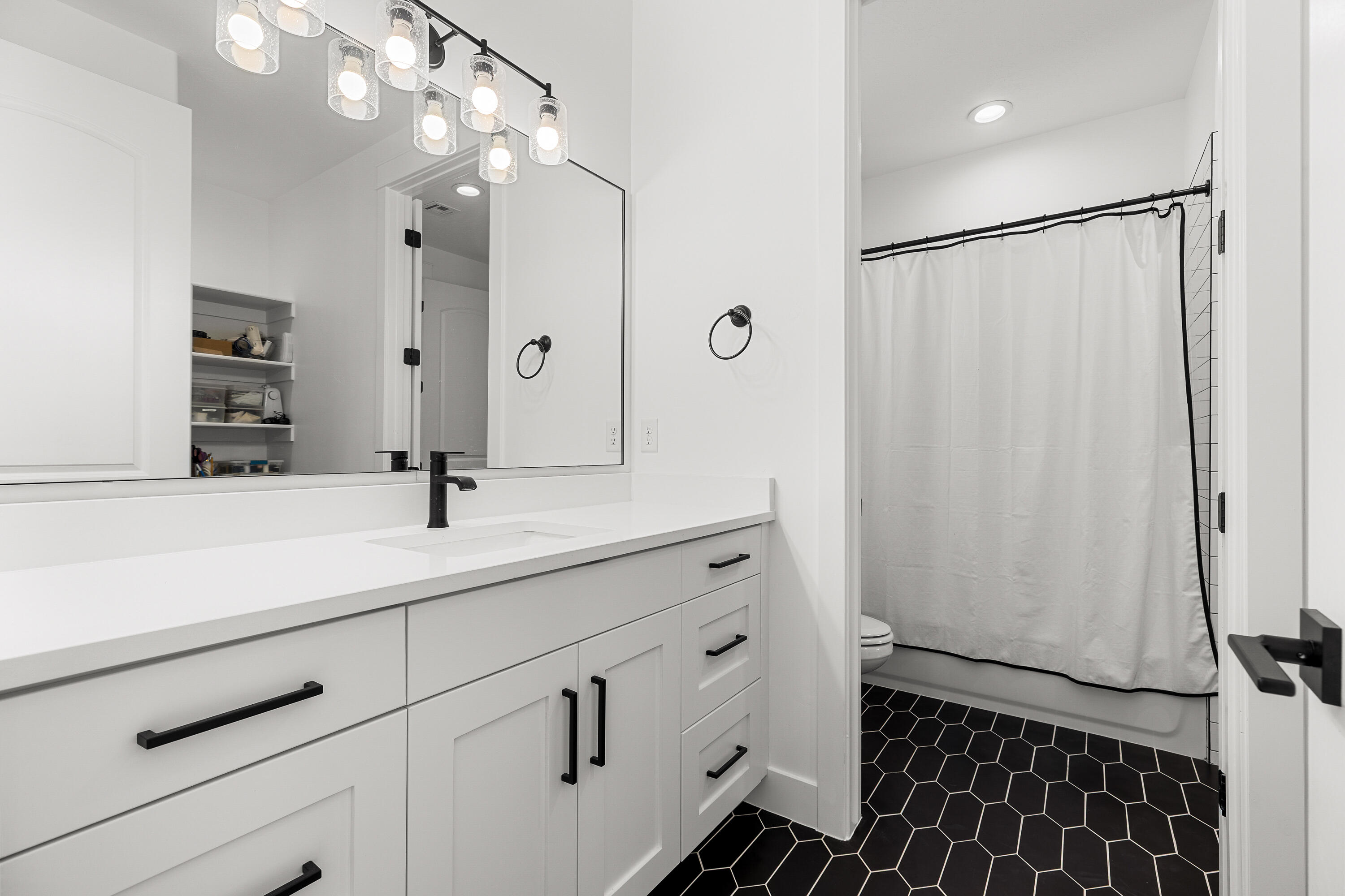 GRAND HEIGHTS - Residential