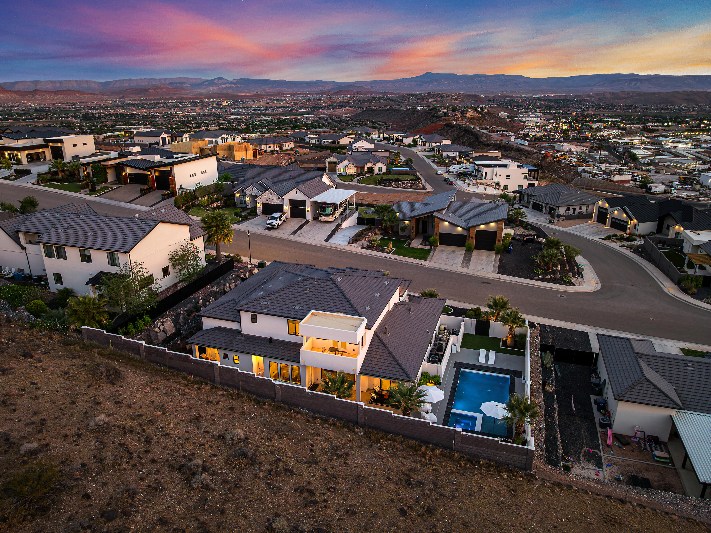 GRAND HEIGHTS - Residential