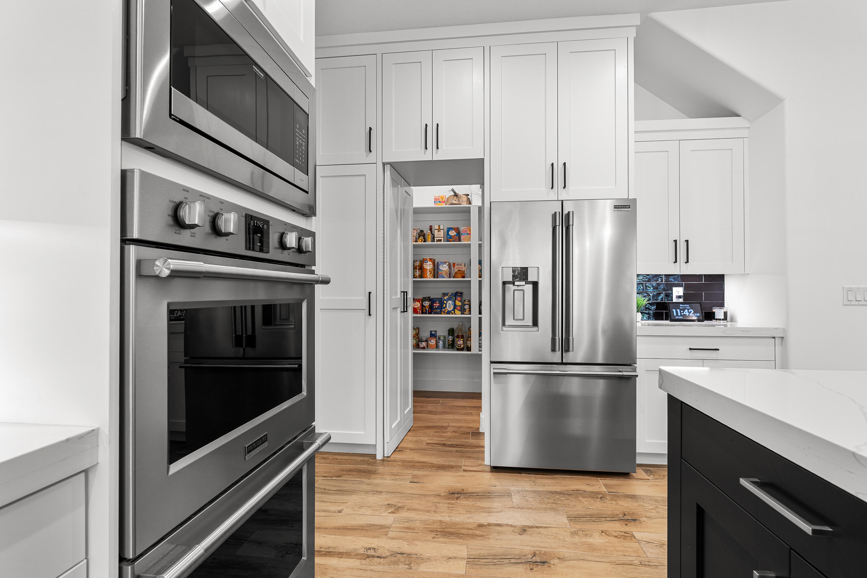 GRAND HEIGHTS - Residential