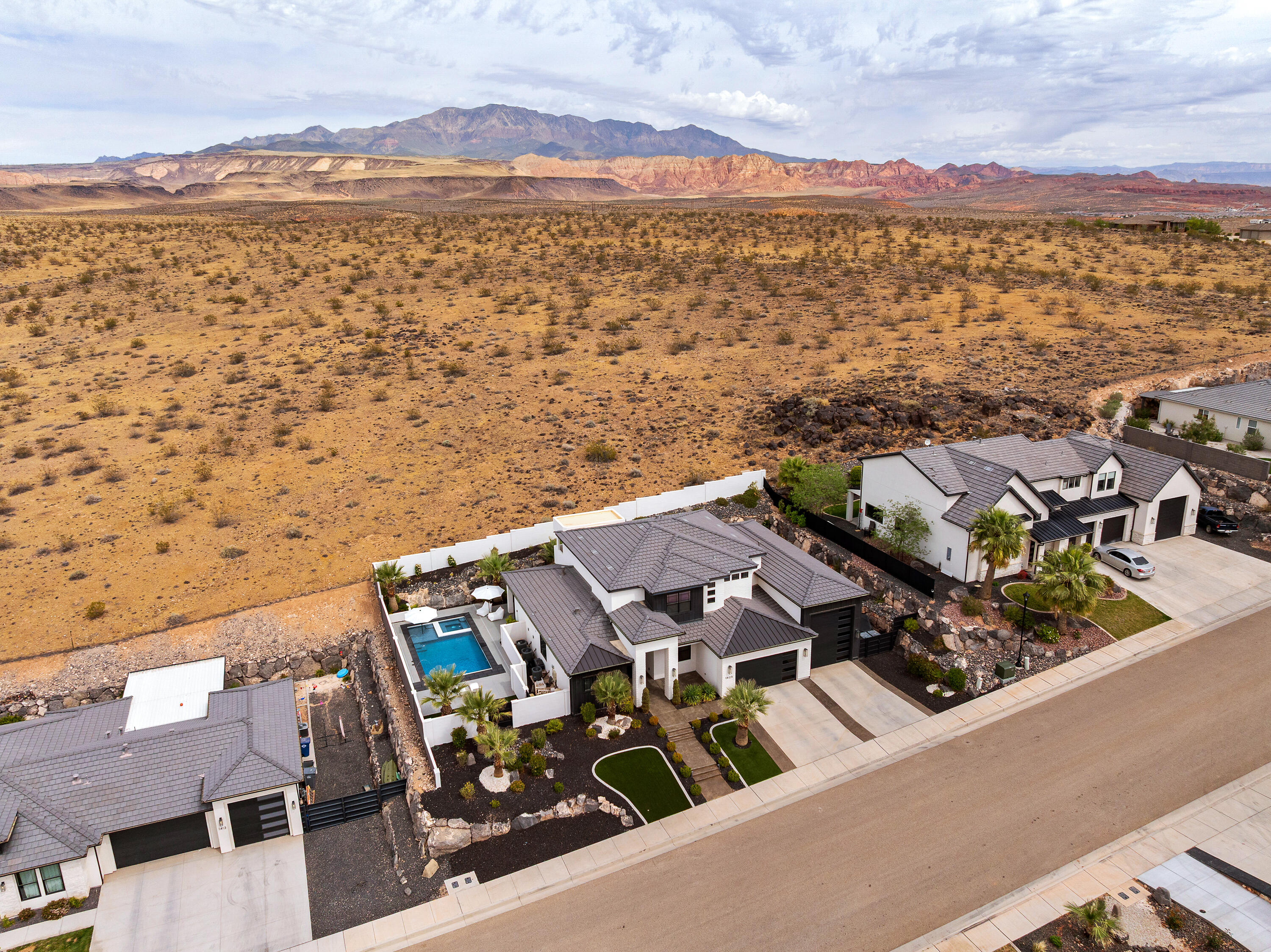 GRAND HEIGHTS - Residential