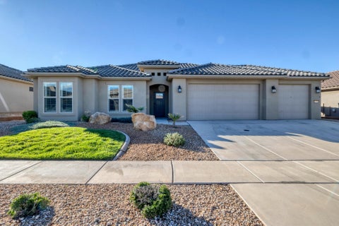 Tiny photo for 4279 S Painted Finch DR, Saint George, UT 84770 (MLS # 26-277136)