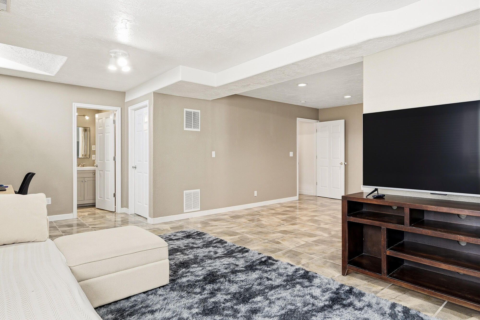 NOT AVAILABLE - Residential