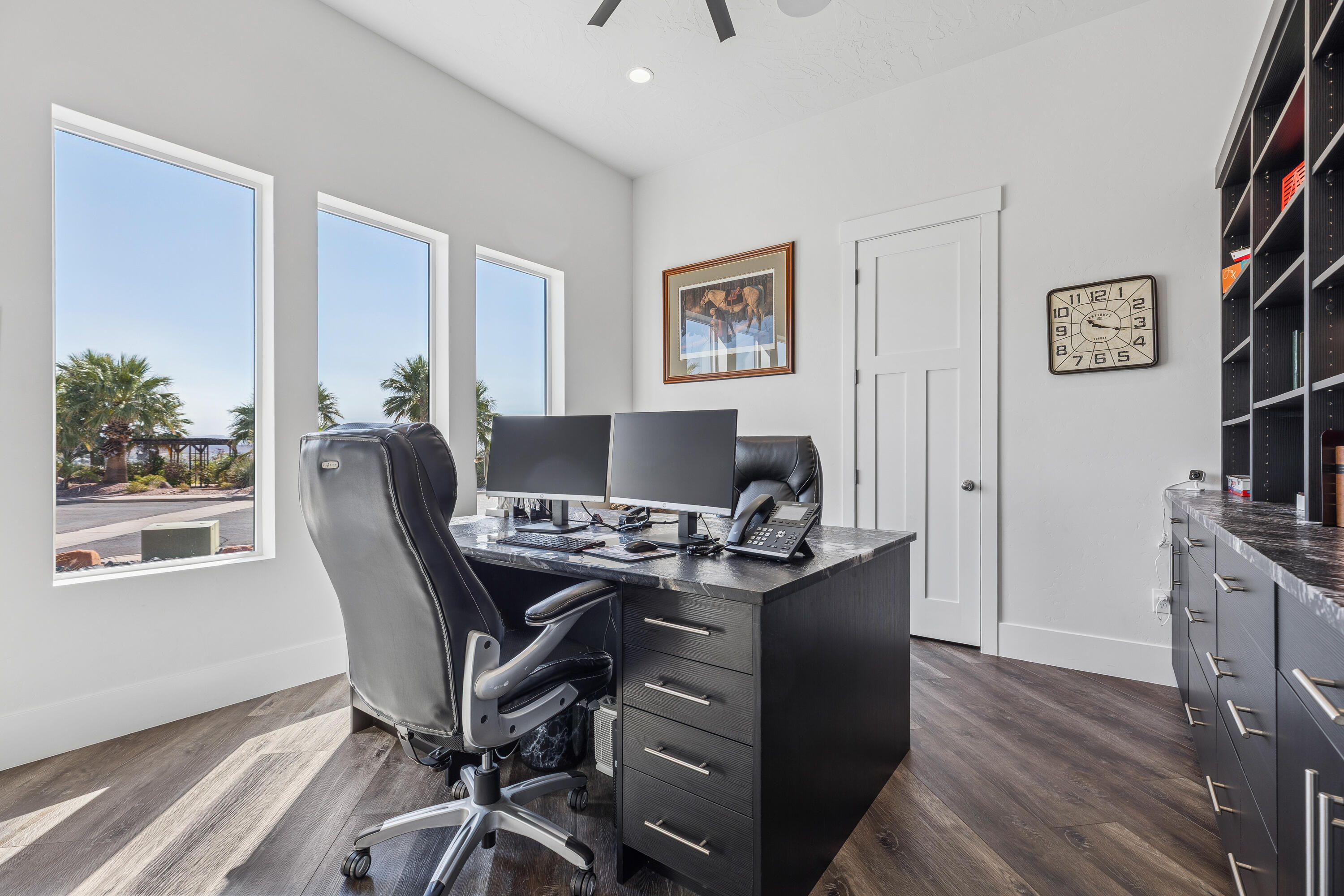 LION'S HEAD HILLTOP ESTATES AT GREEN SPRINGS - Residential