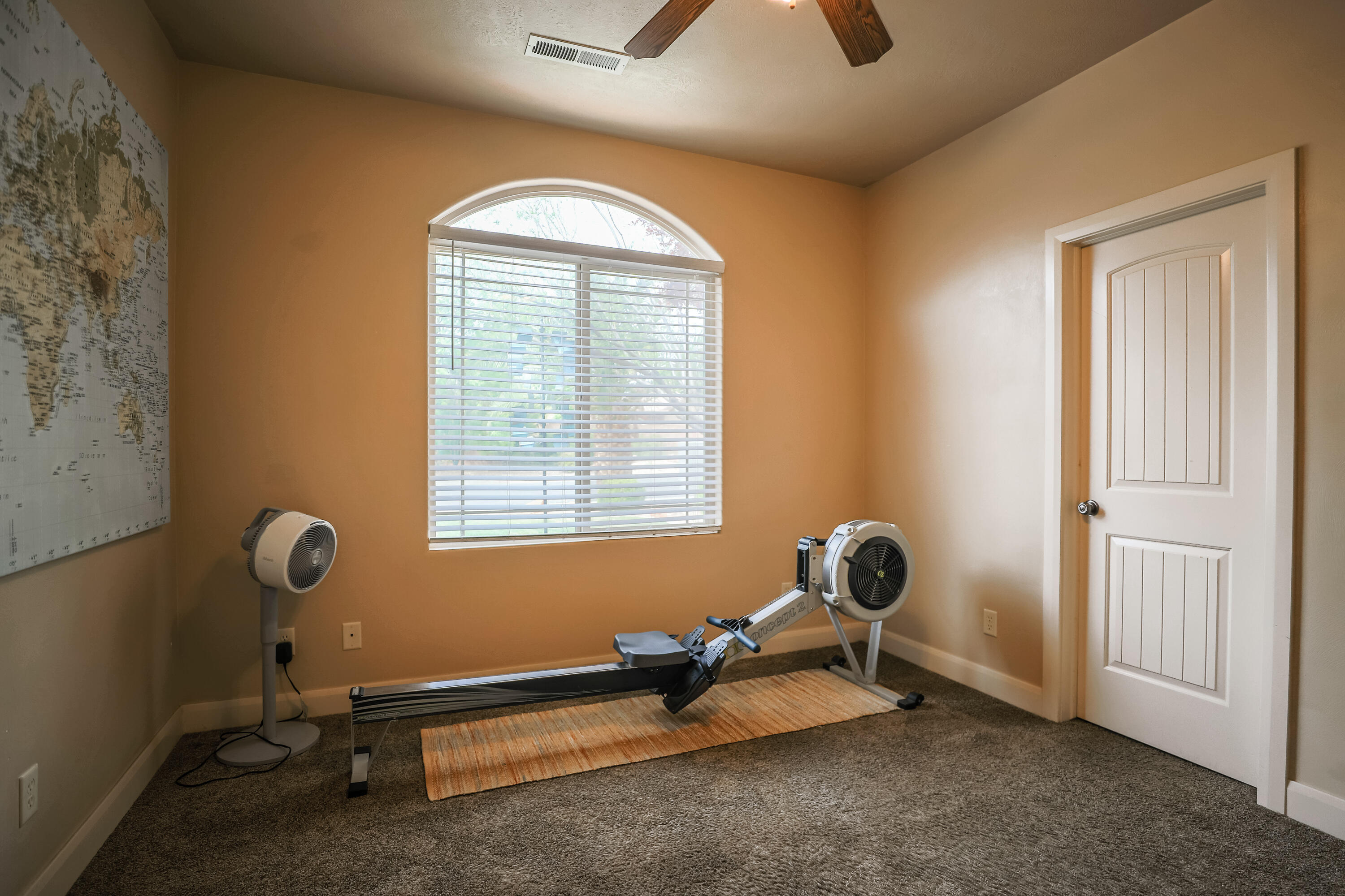 COUNTRYSIDE - Residential