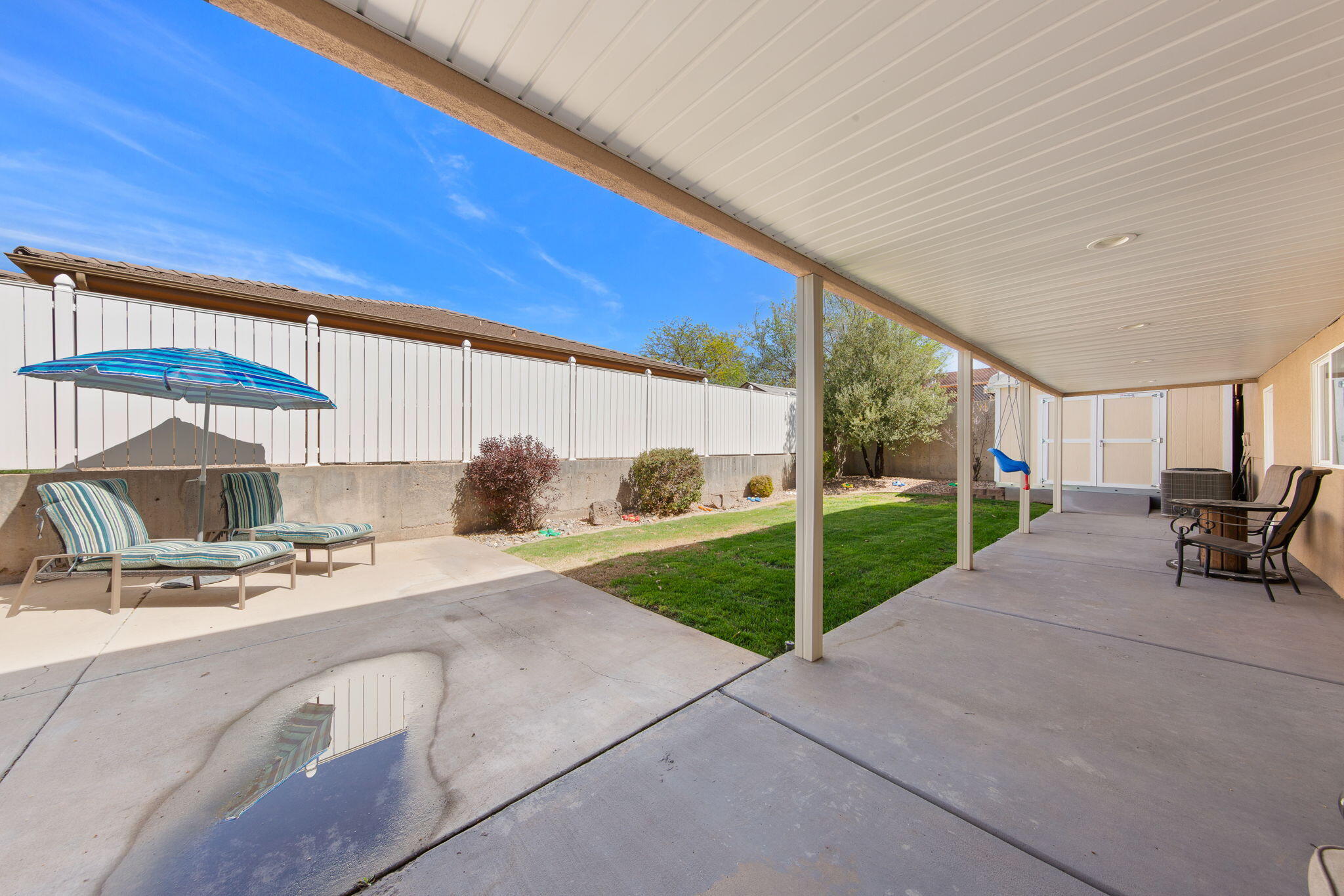 BLOOMINGTON HILLS - Residential