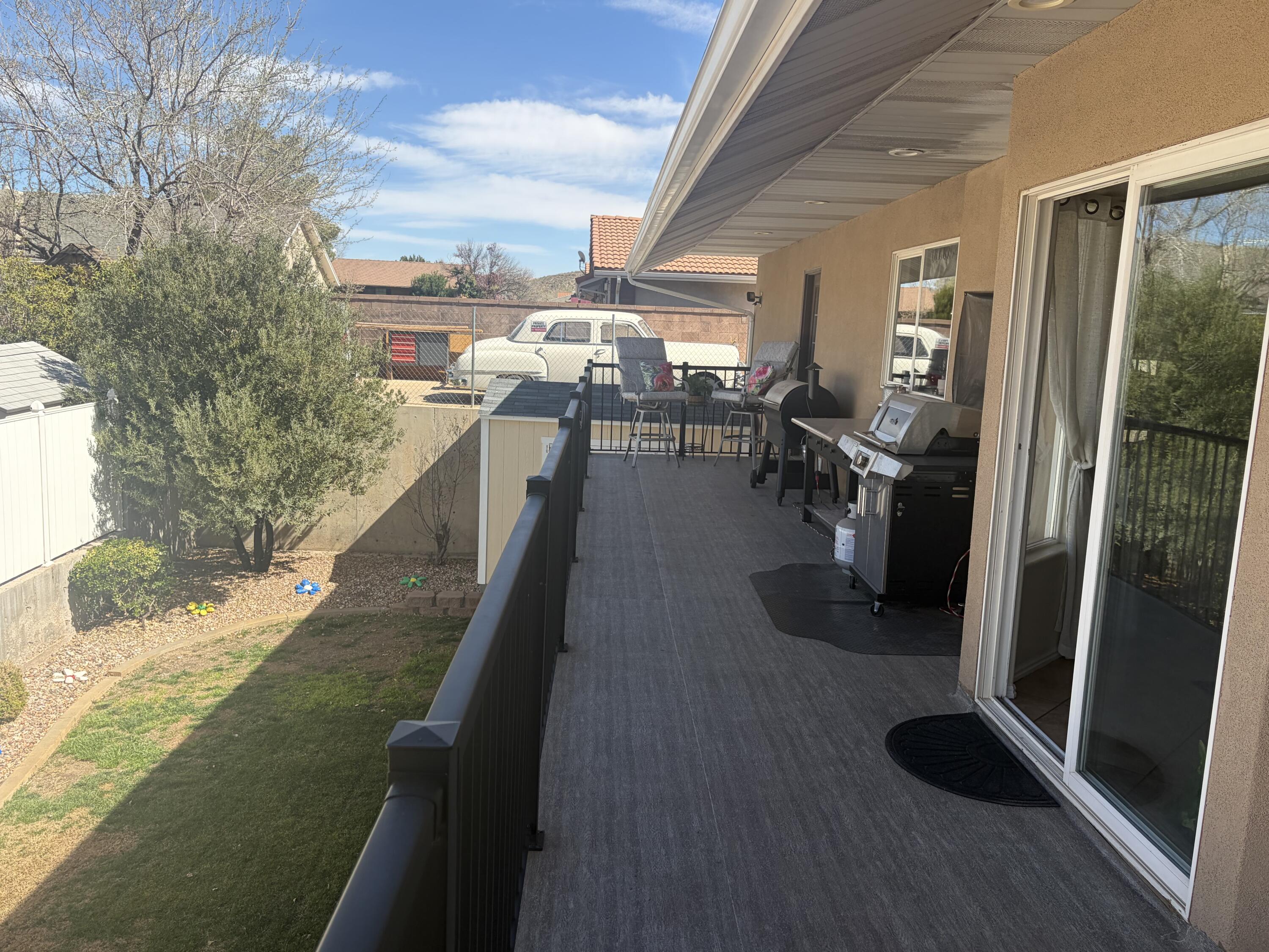 BLOOMINGTON HILLS - Residential