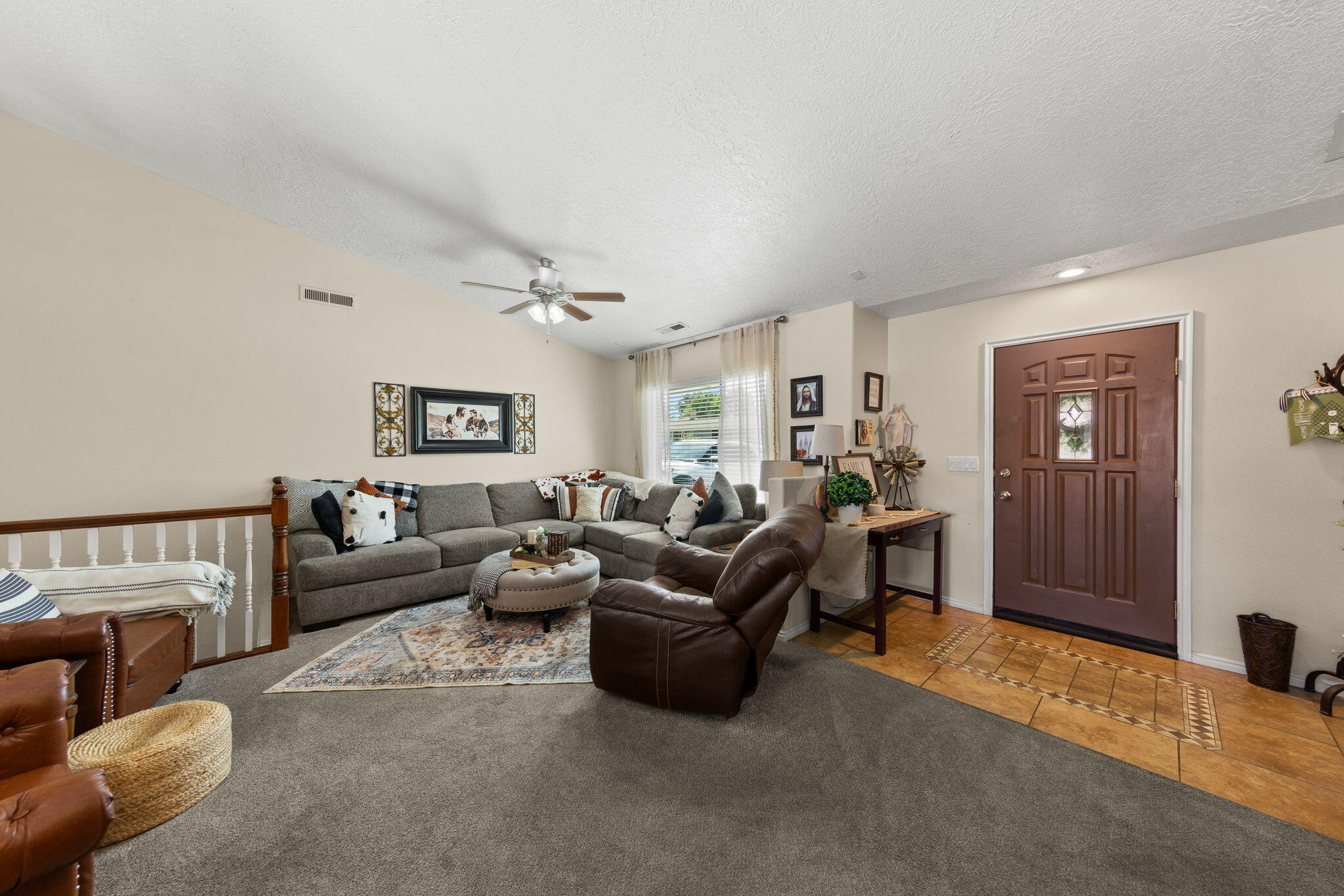 BLOOMINGTON HILLS - Residential