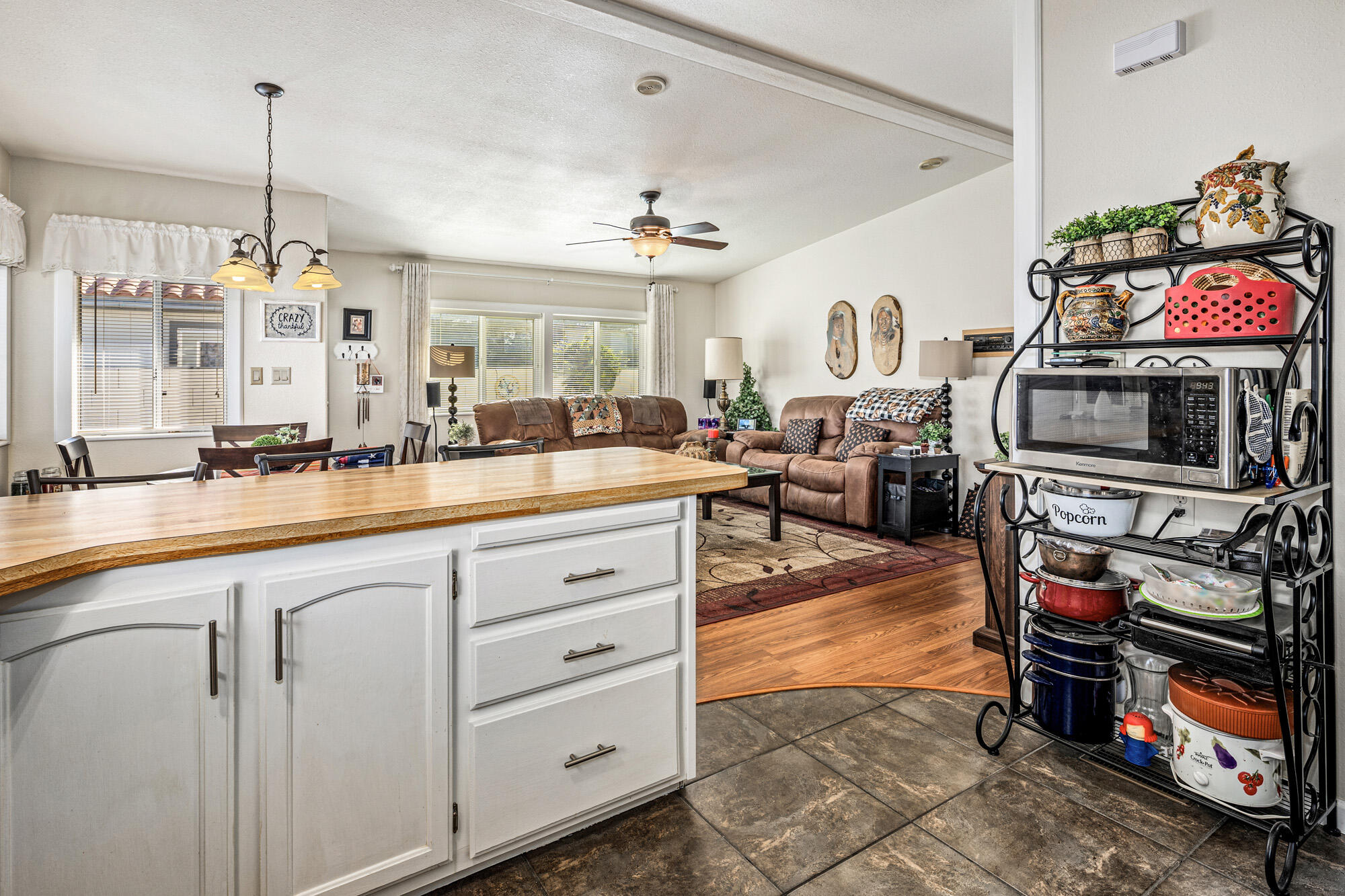 LAVA BLUFF MOBILE HOME PARK - Residential