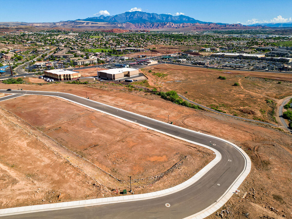 KNETTAS KNOLL SUB - Land