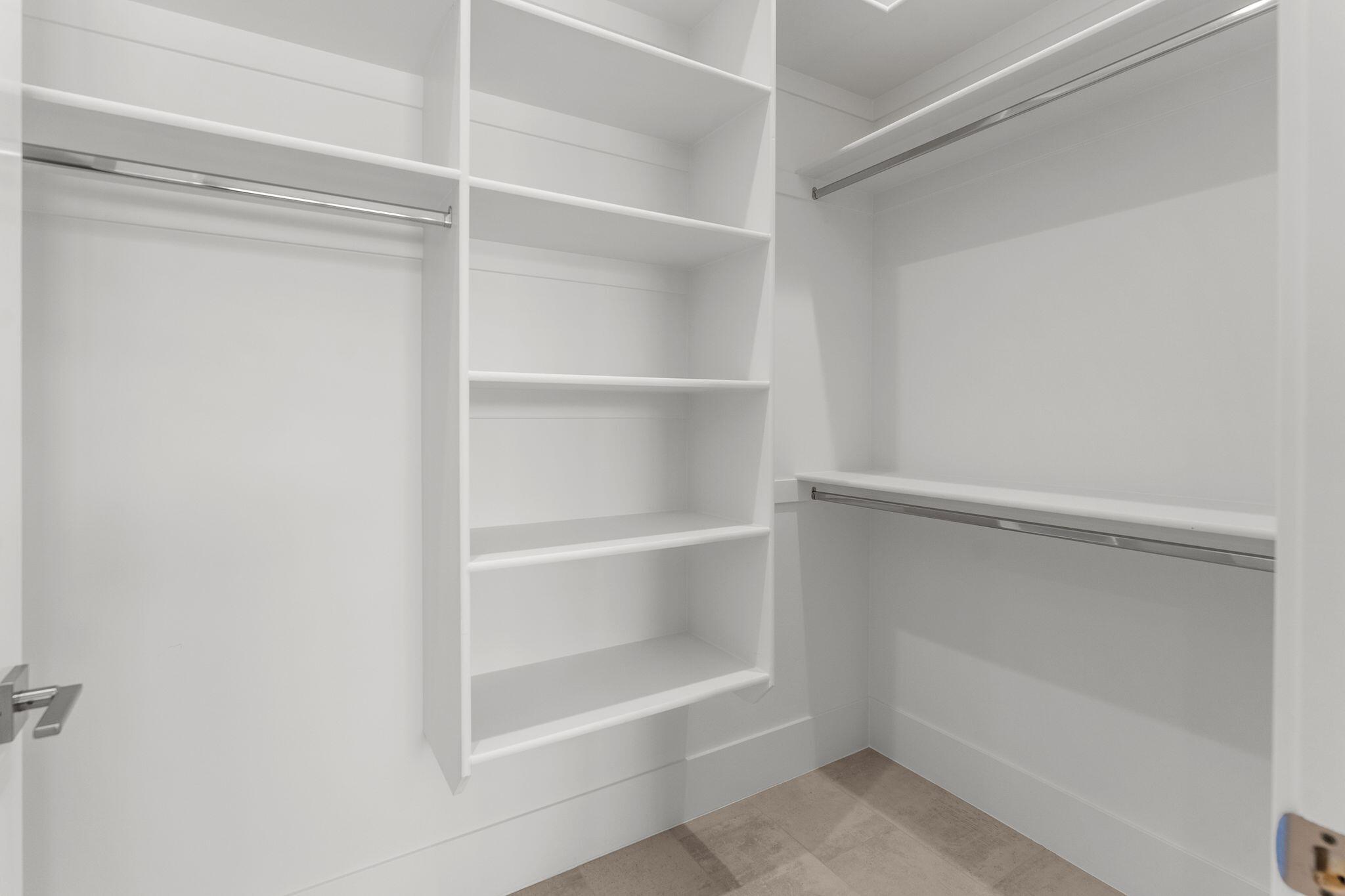 STONE CLIFF - Residential