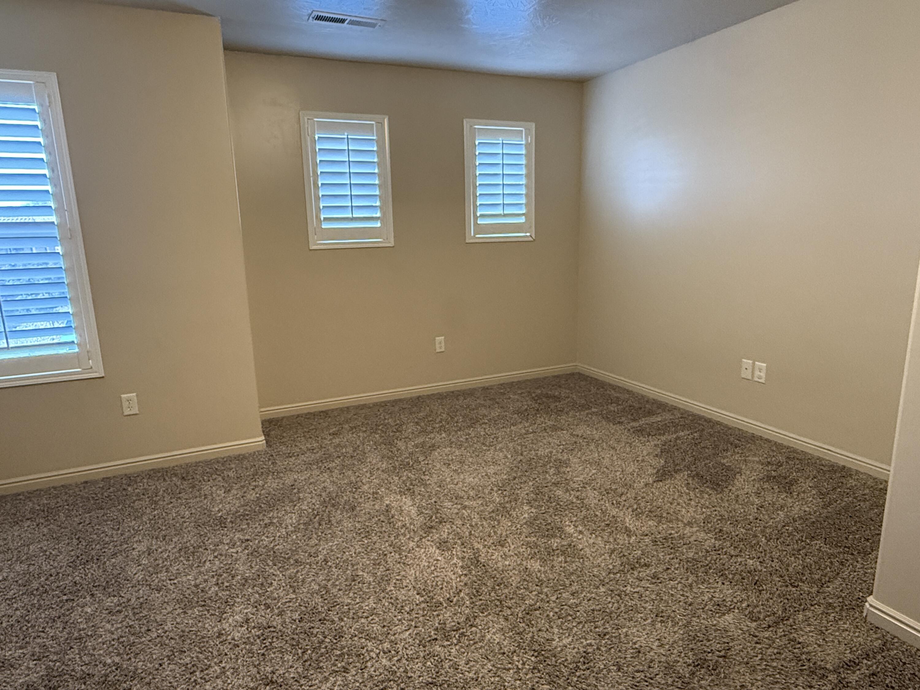 COTTAGES AT FOSSIL HILLS - Residential