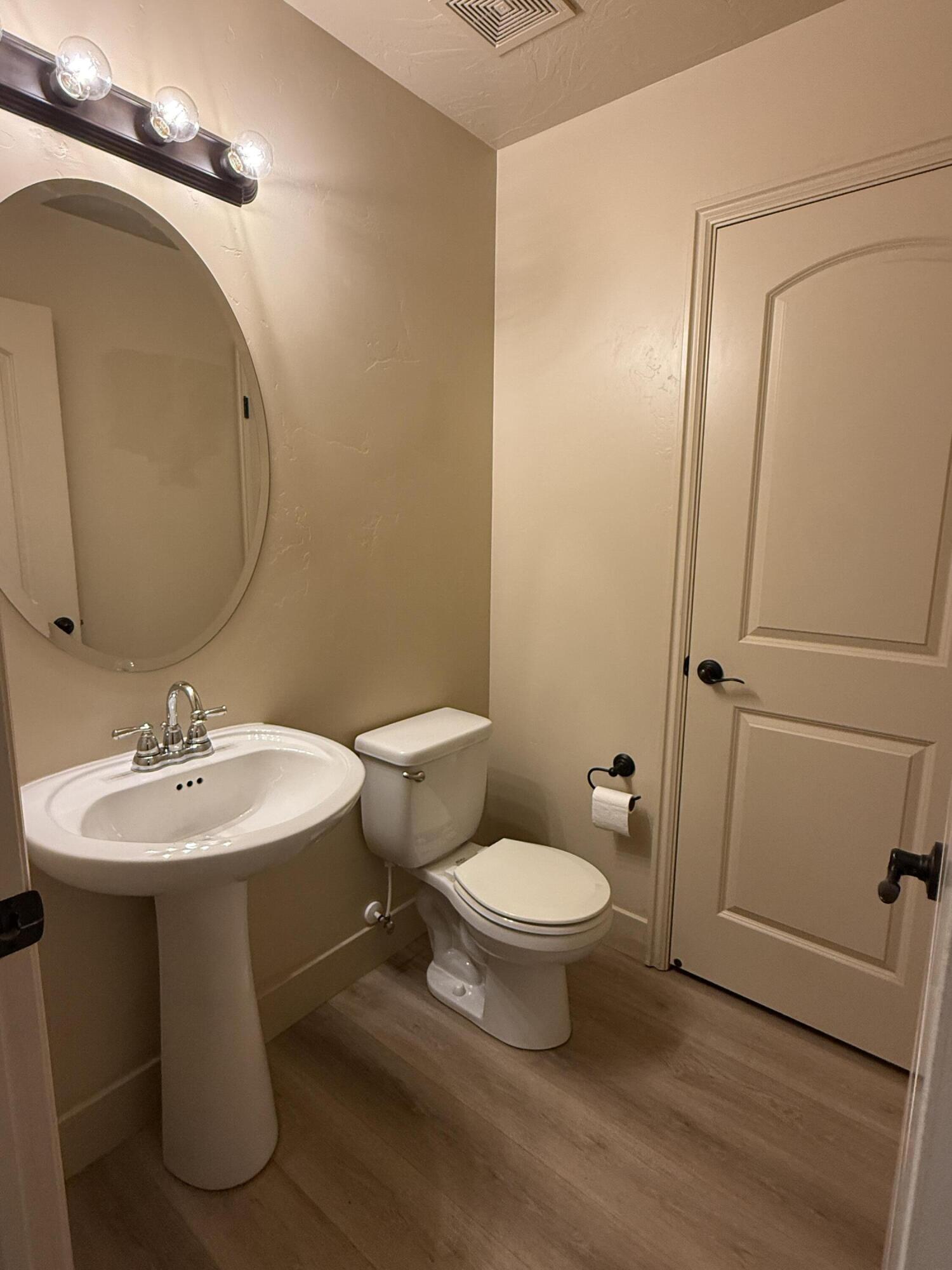 COTTAGES AT FOSSIL HILLS - Residential