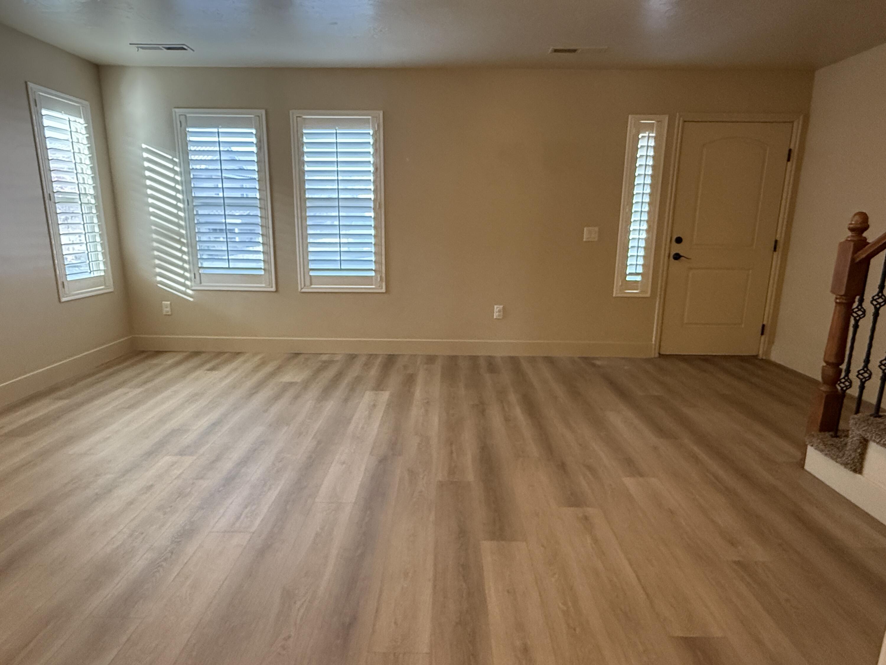 COTTAGES AT FOSSIL HILLS - Residential