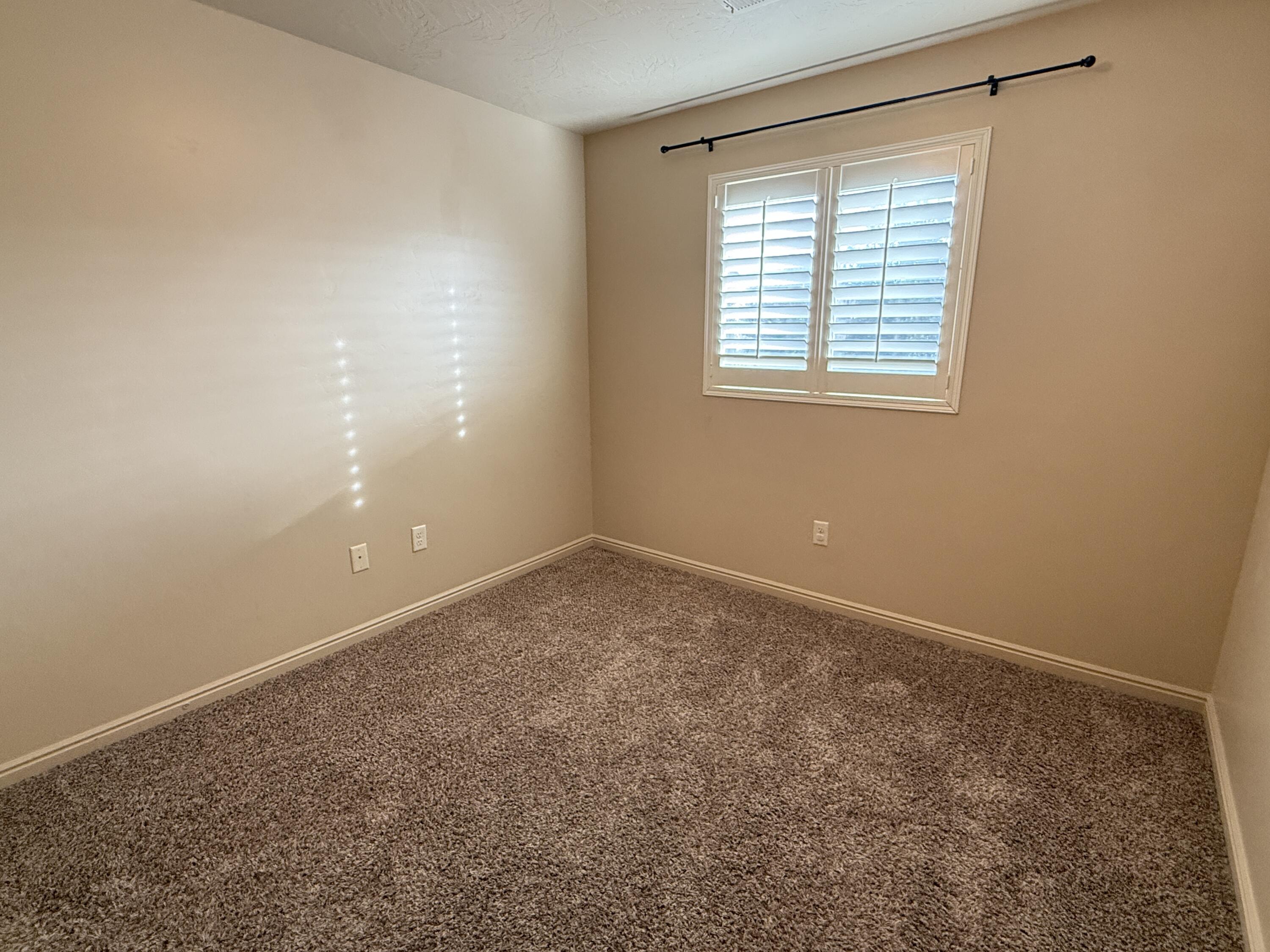 COTTAGES AT FOSSIL HILLS - Residential