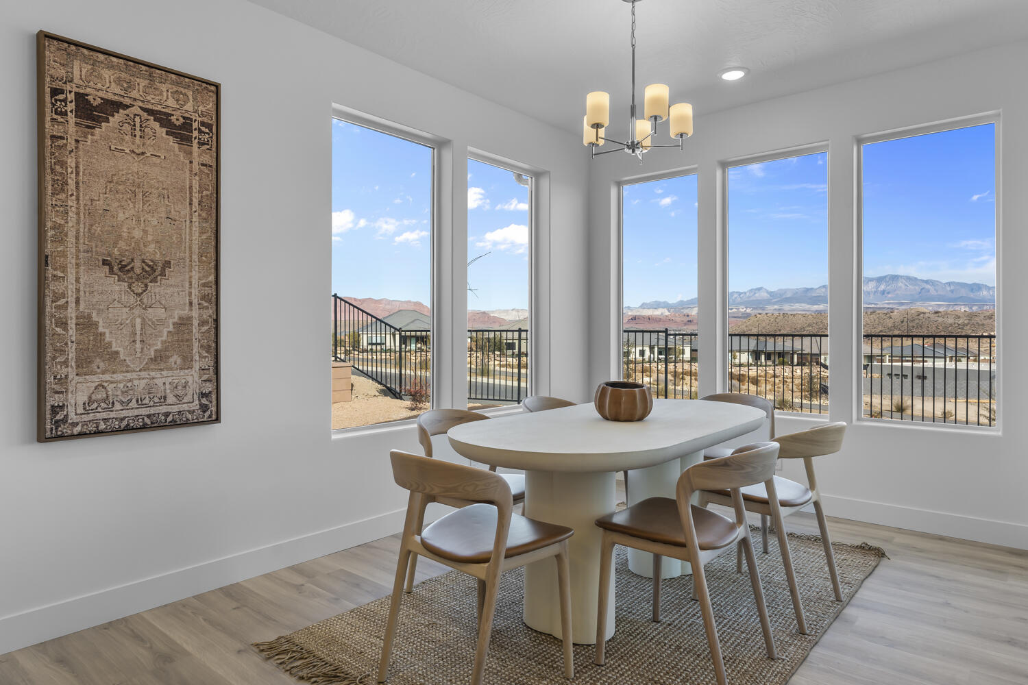 DIXIE HEIGHTS - Residential