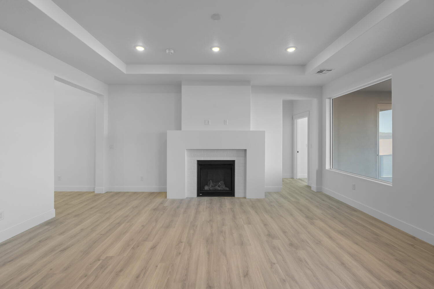 DIXIE HEIGHTS - Residential