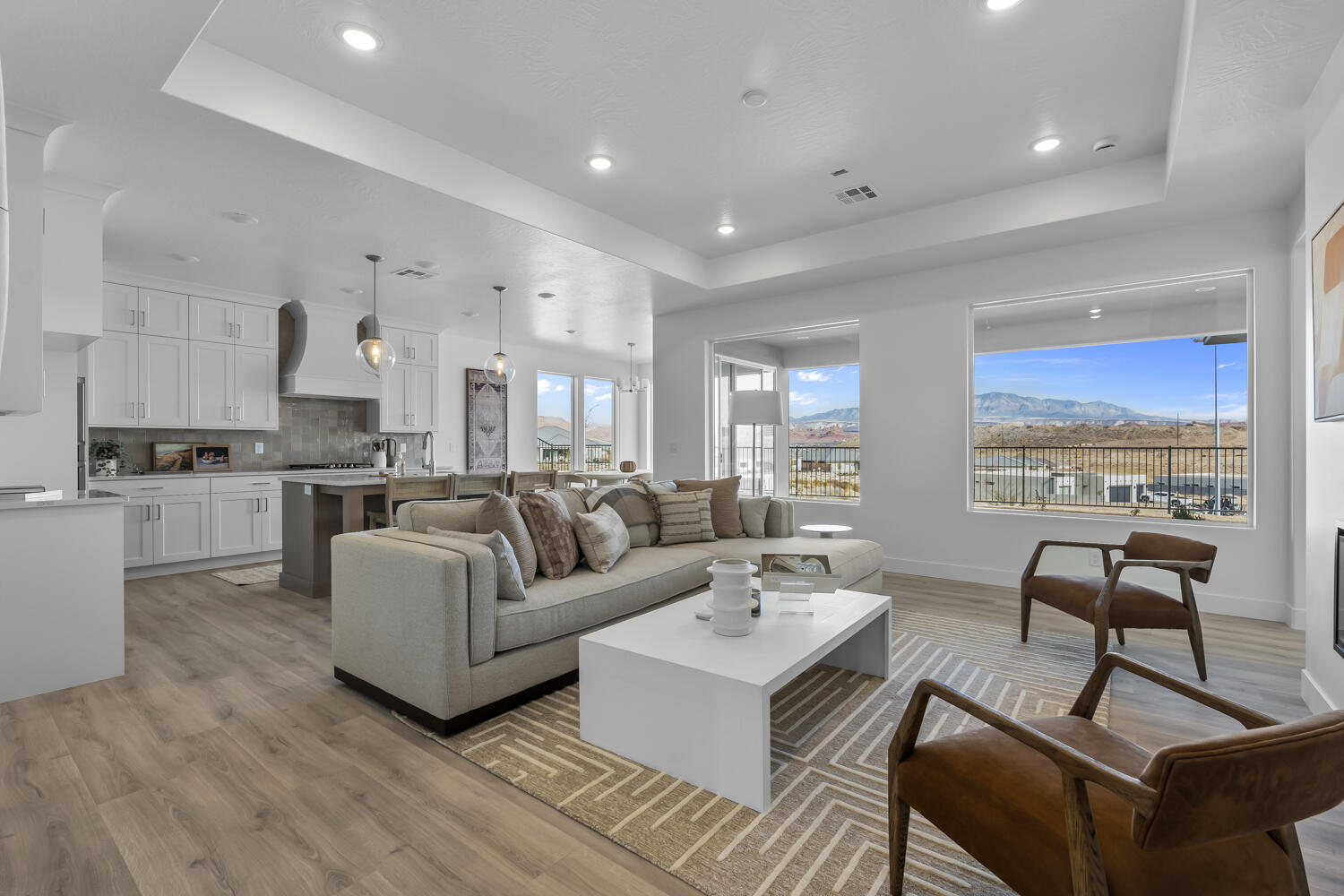 DIXIE HEIGHTS - Residential