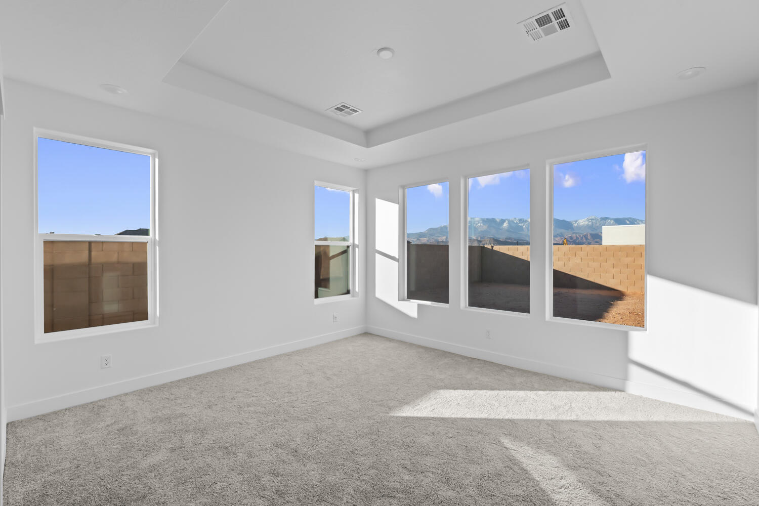 DIXIE HEIGHTS - Residential