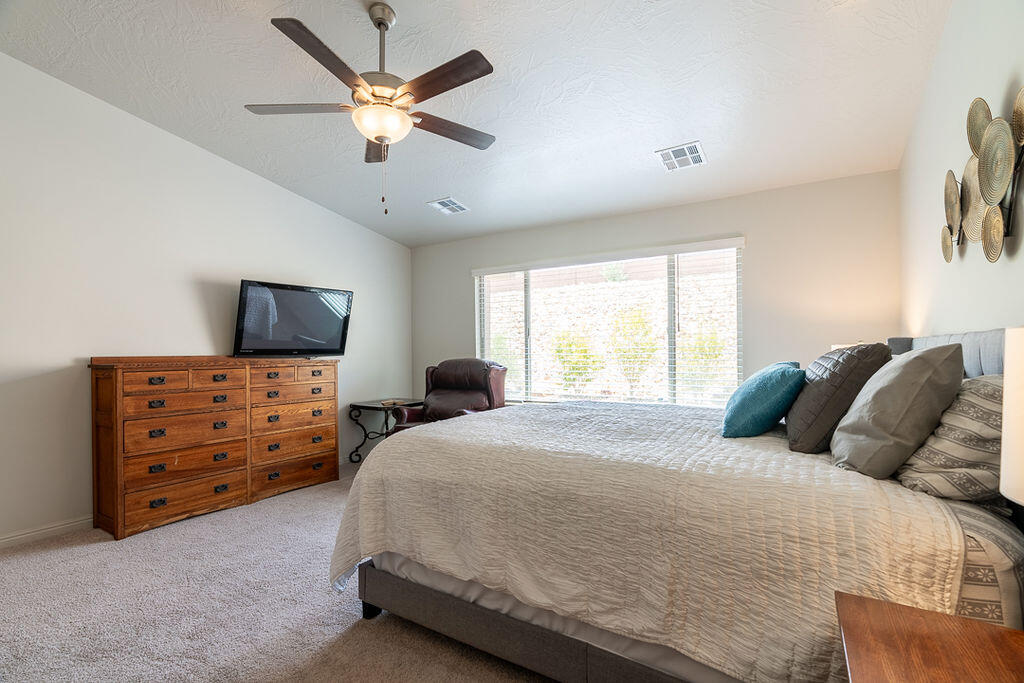 SAND RIDGE - Residential