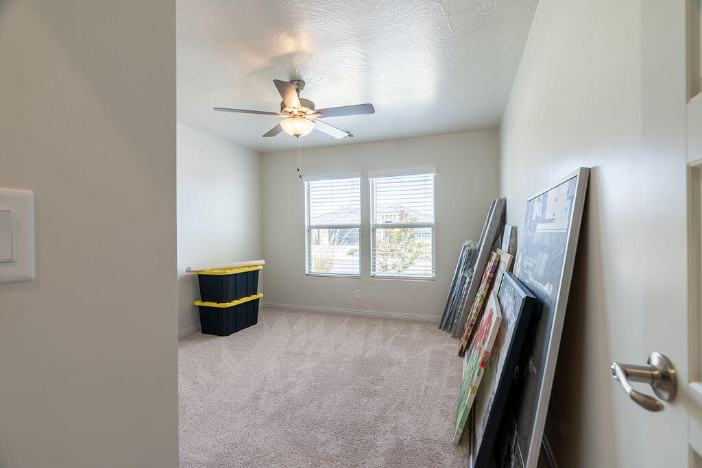 SAND RIDGE - Residential