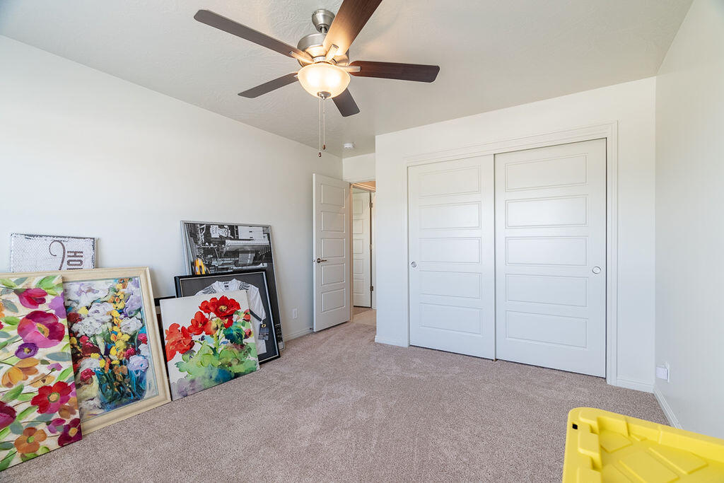 SAND RIDGE - Residential