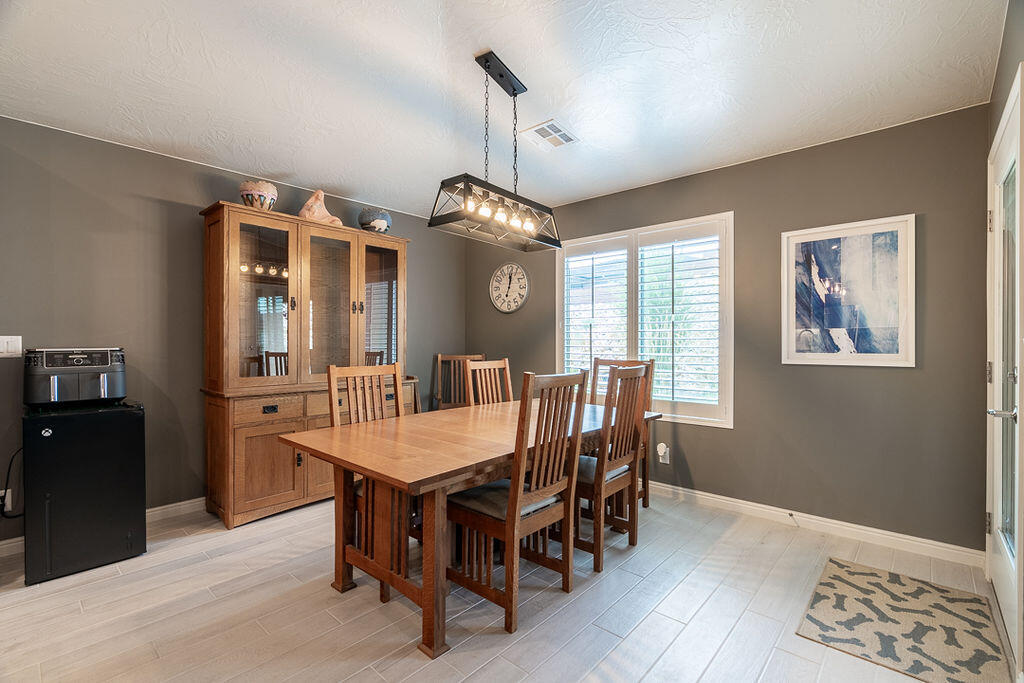 SAND RIDGE - Residential