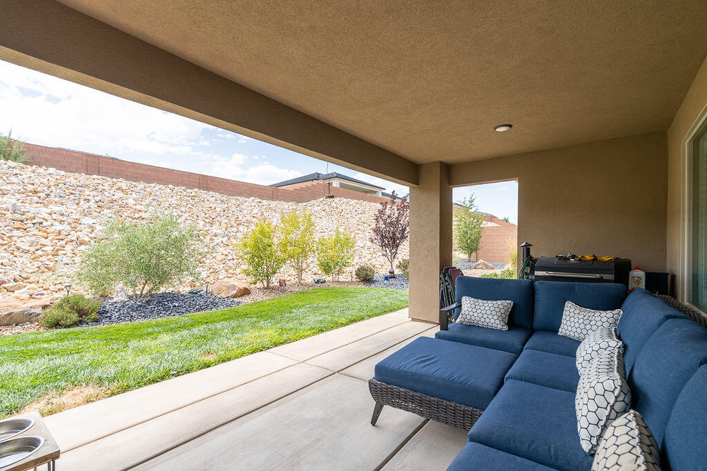 SAND RIDGE - Residential