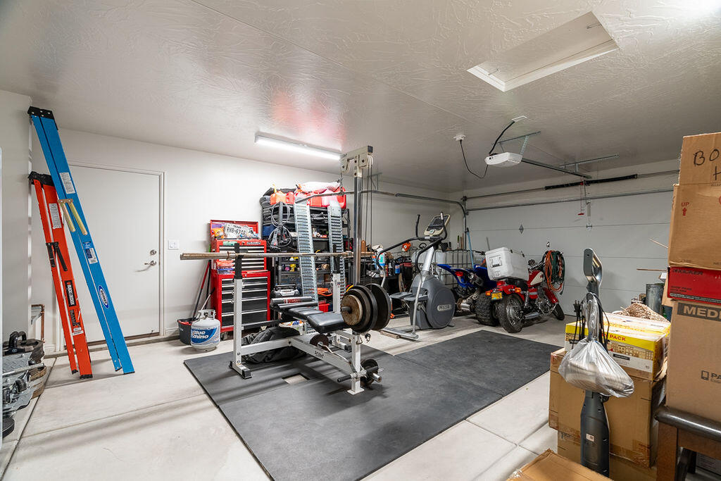 SAND RIDGE - Residential