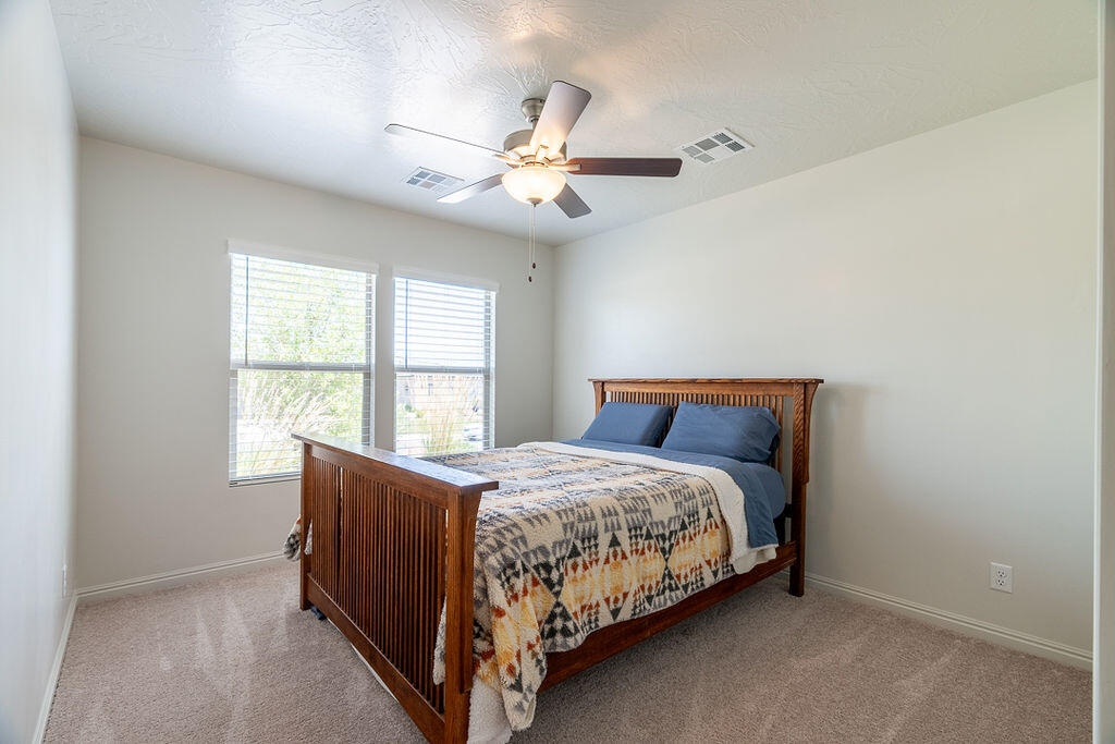 SAND RIDGE - Residential