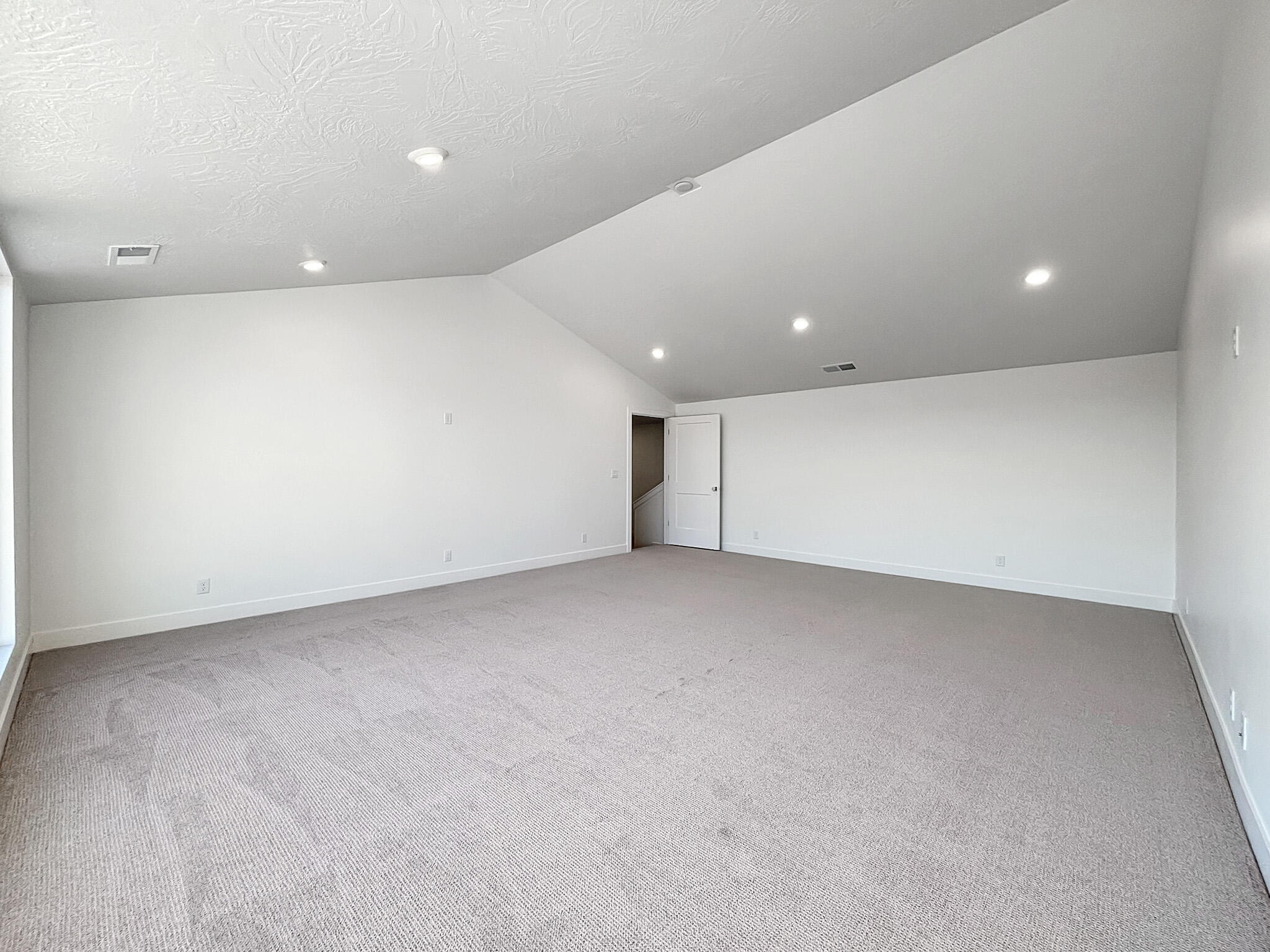 CRIMSON VISTAS - Residential