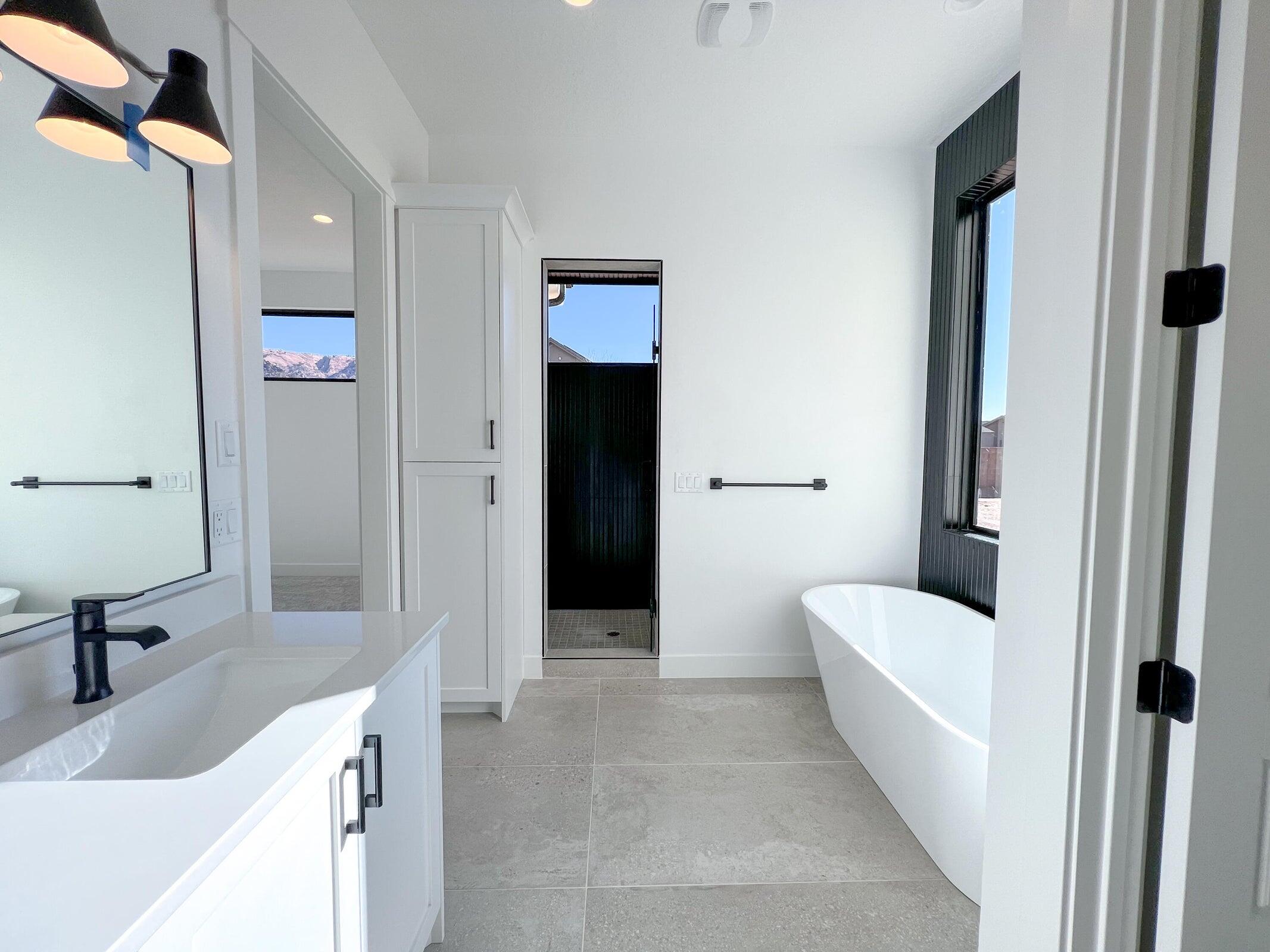 CEDAR POINT - Residential