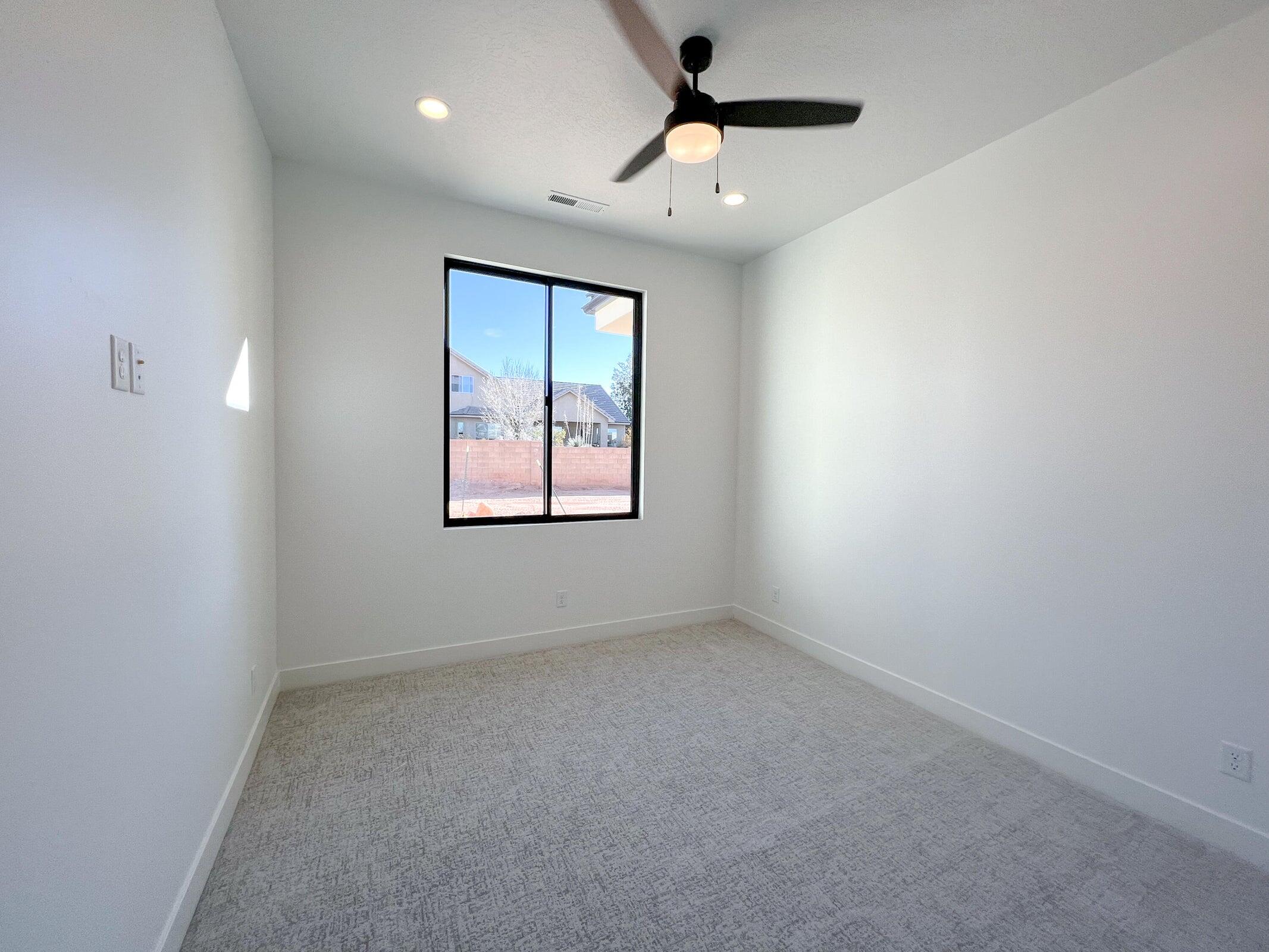 CEDAR POINT - Residential