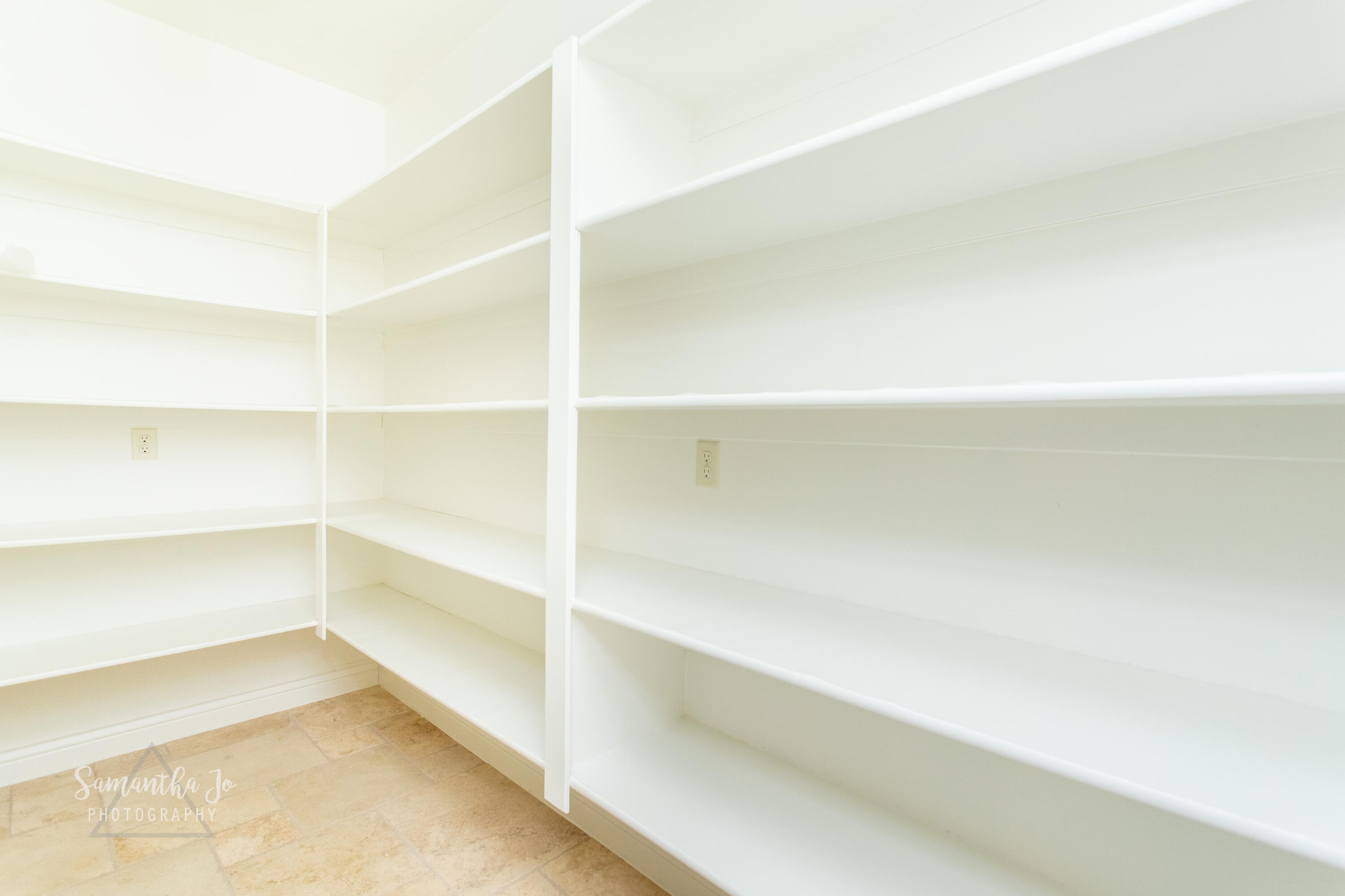 DESERT PLATEAU - Residential